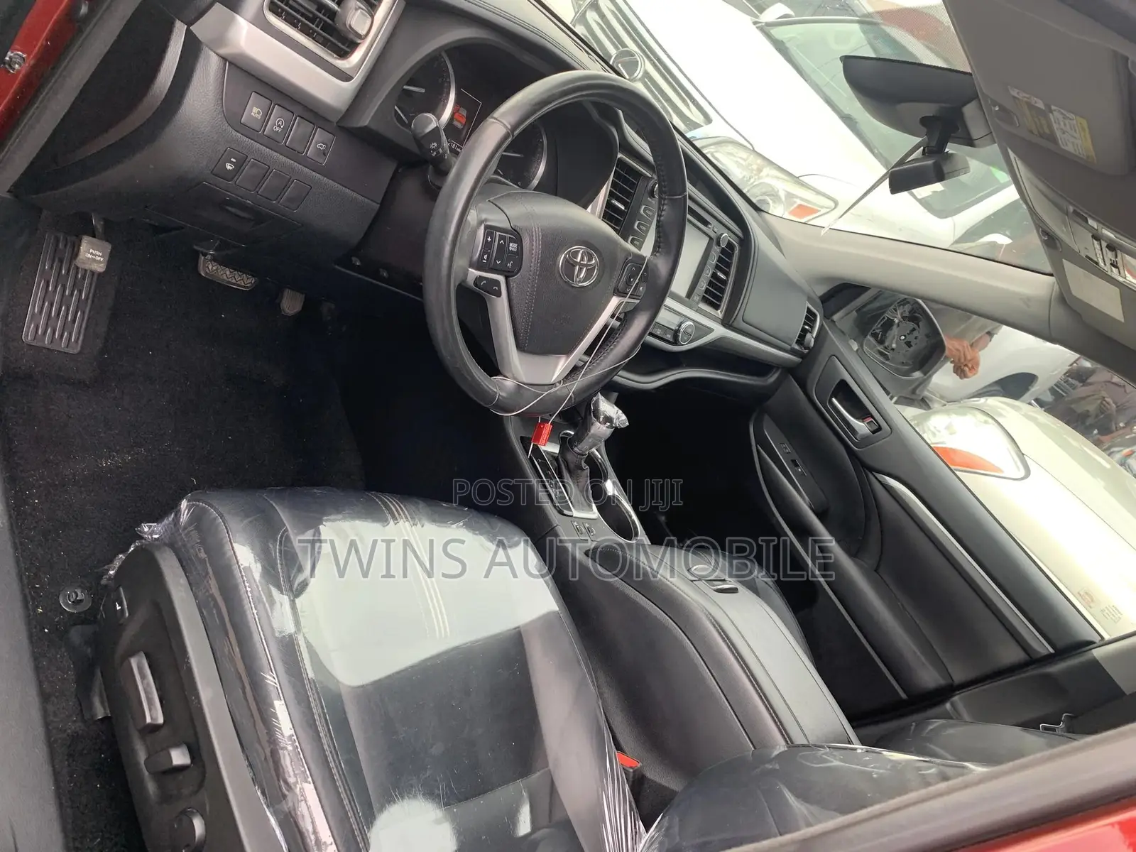 Toyota Highlander Limited 2019 Red