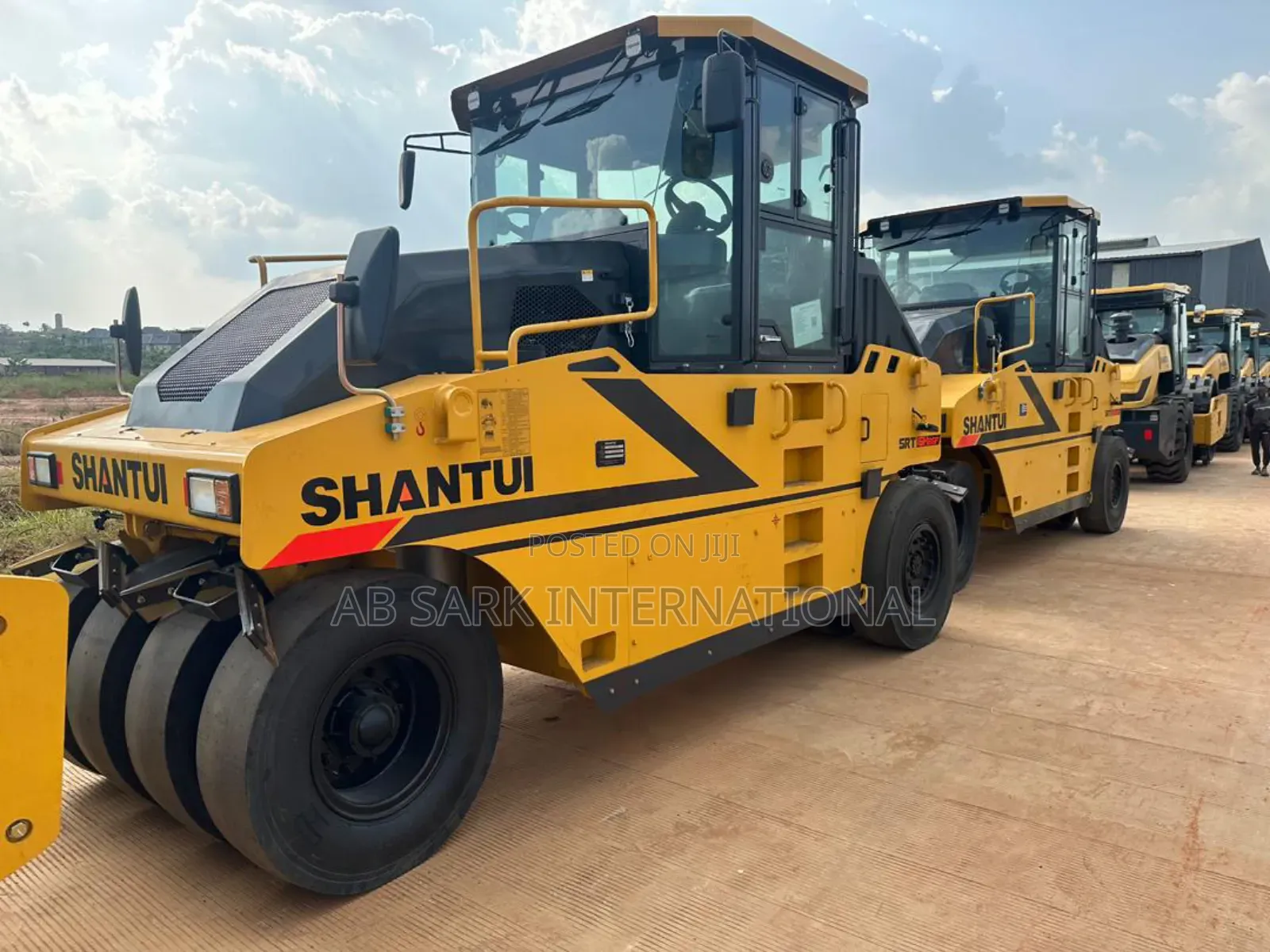 Brand New Shantui Grader