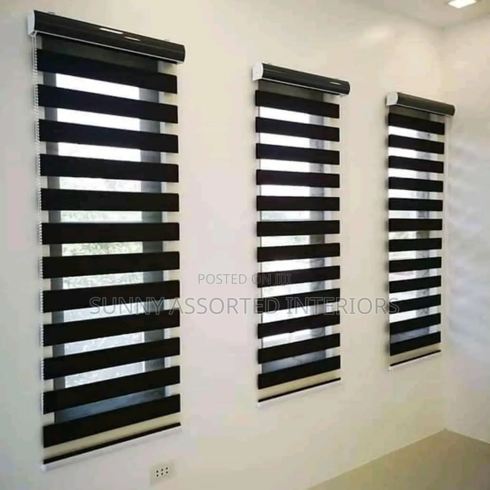 Window Blinds Day and Night