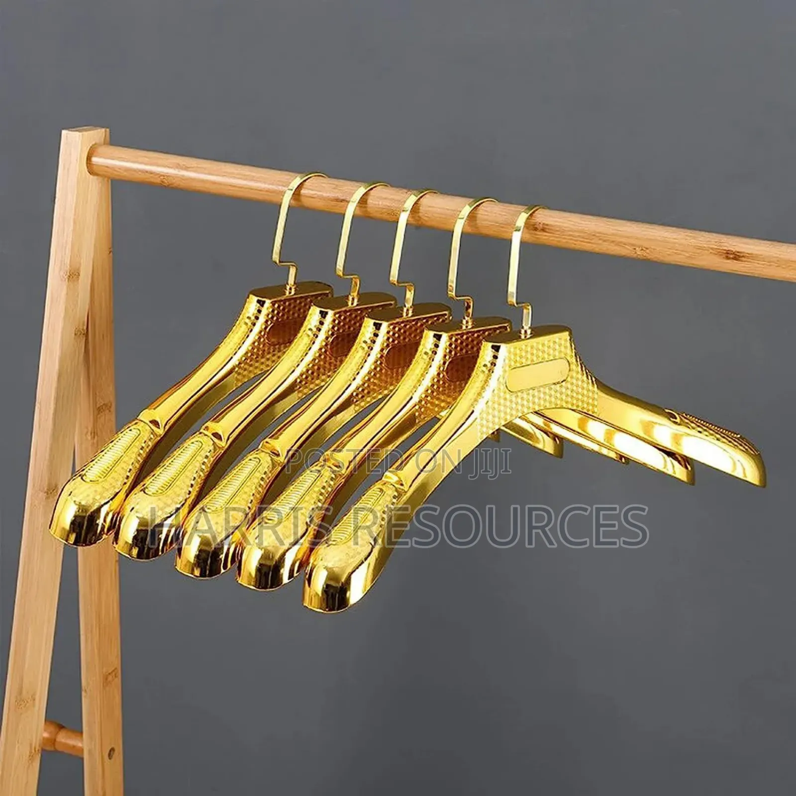 10pcs Premium Plastic Golden Boutique Hangers