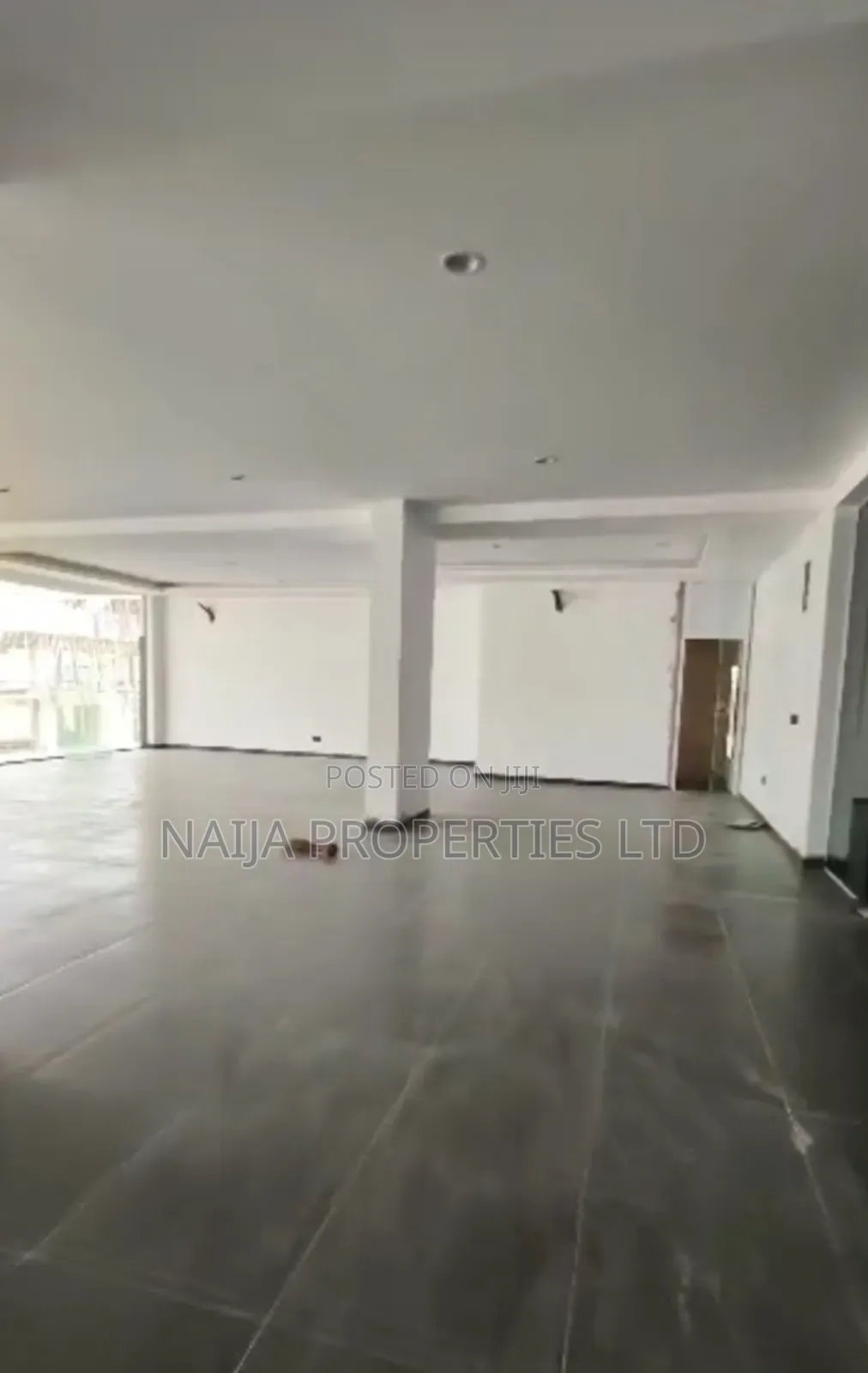 248sqm Office Space in Lekki Phase 1 for Rent