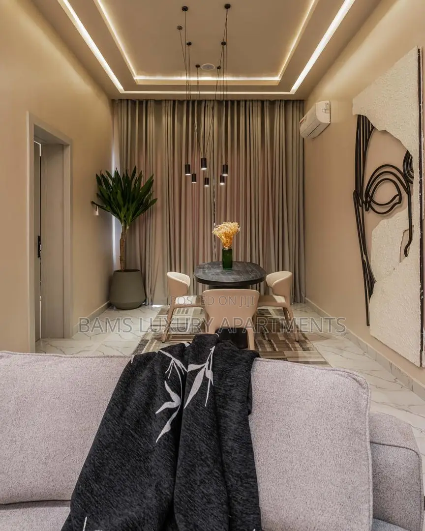 A Brand New Luxury 2 Bedroom With Swimming Pool, Elevator and Ps5