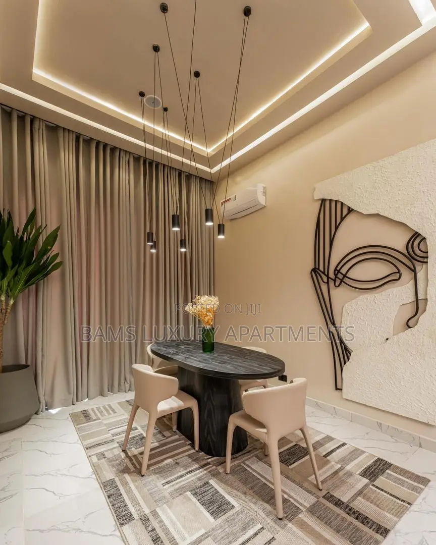 A Brand New Luxury 2 Bedroom With Swimming Pool, Elevator and Ps5