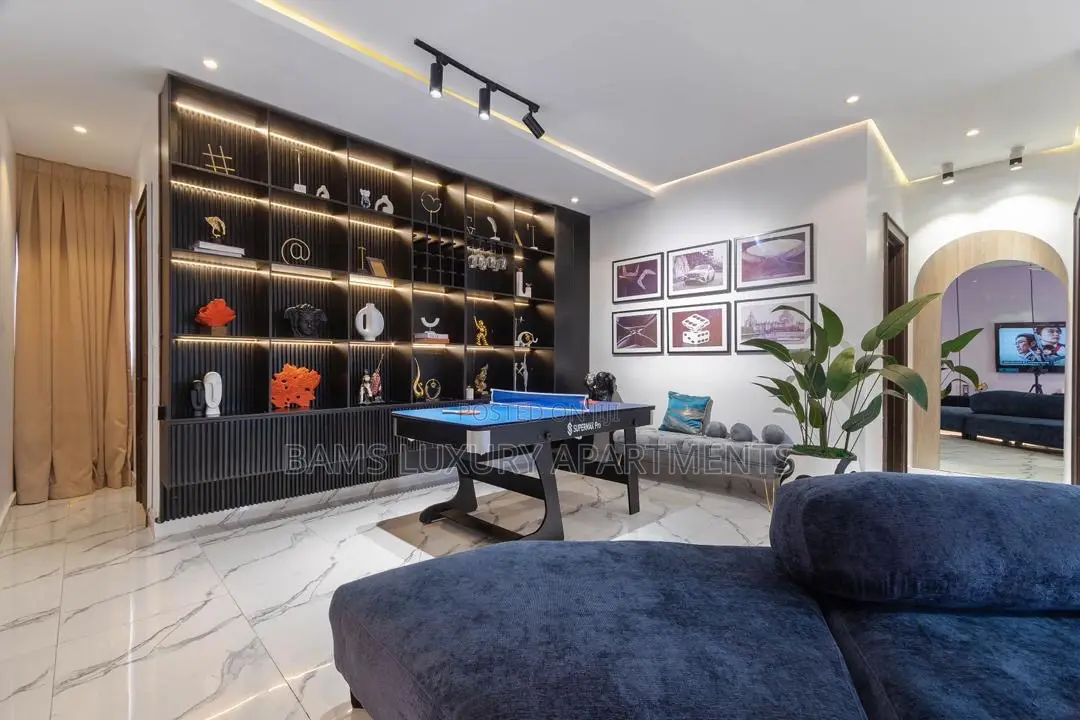 Neat and Luxurious 2 Beds in Victoria Island
