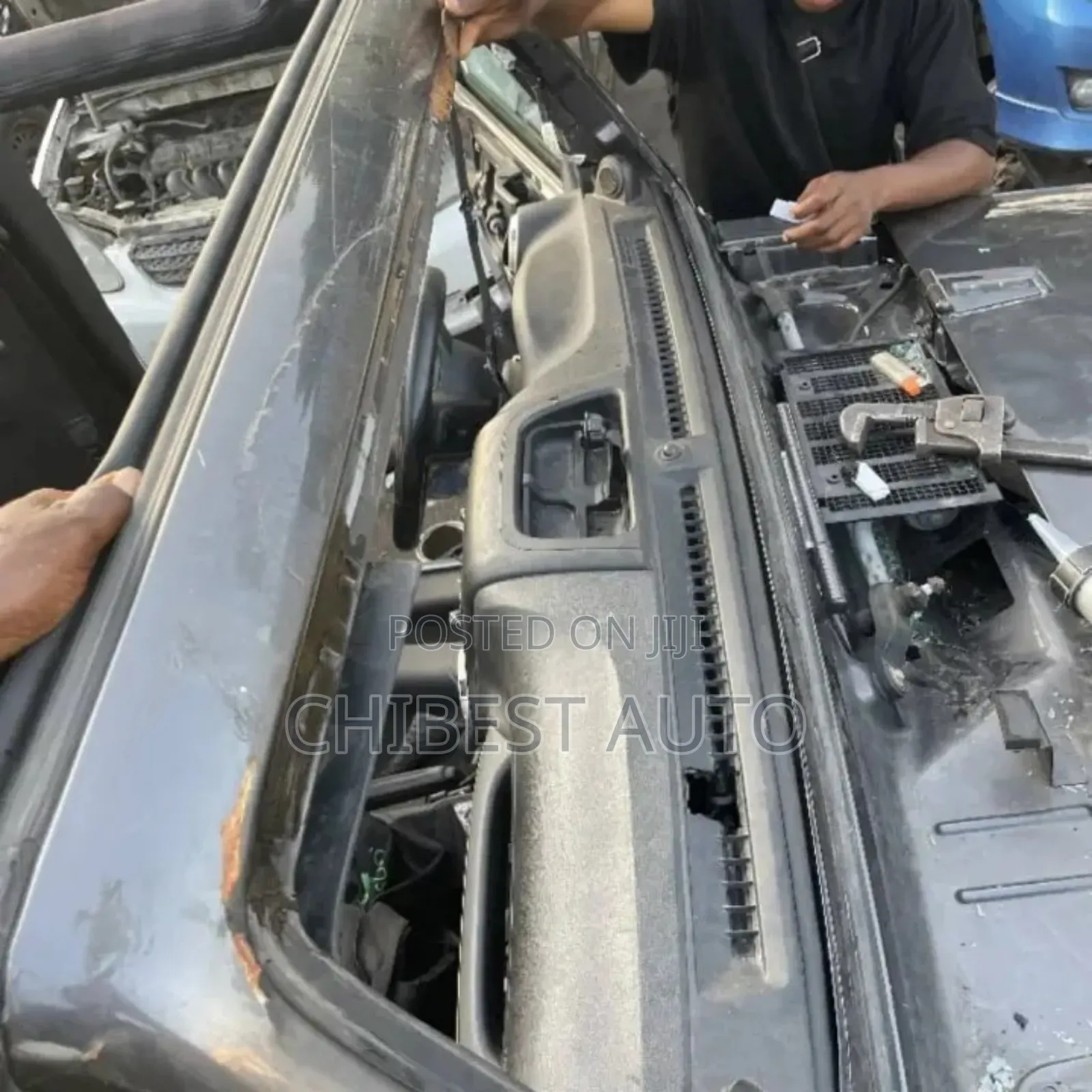 Front Windscreen for Jeep Wrangler Available Now