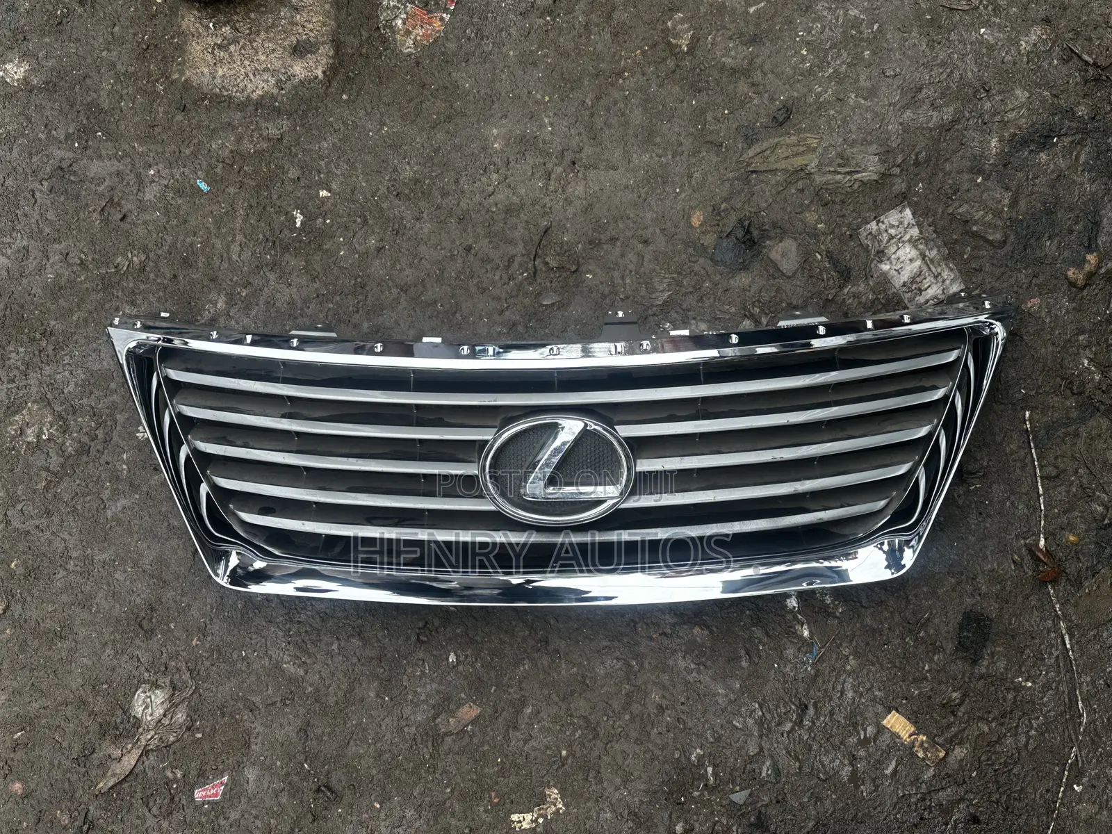 Front Grill Es 2008