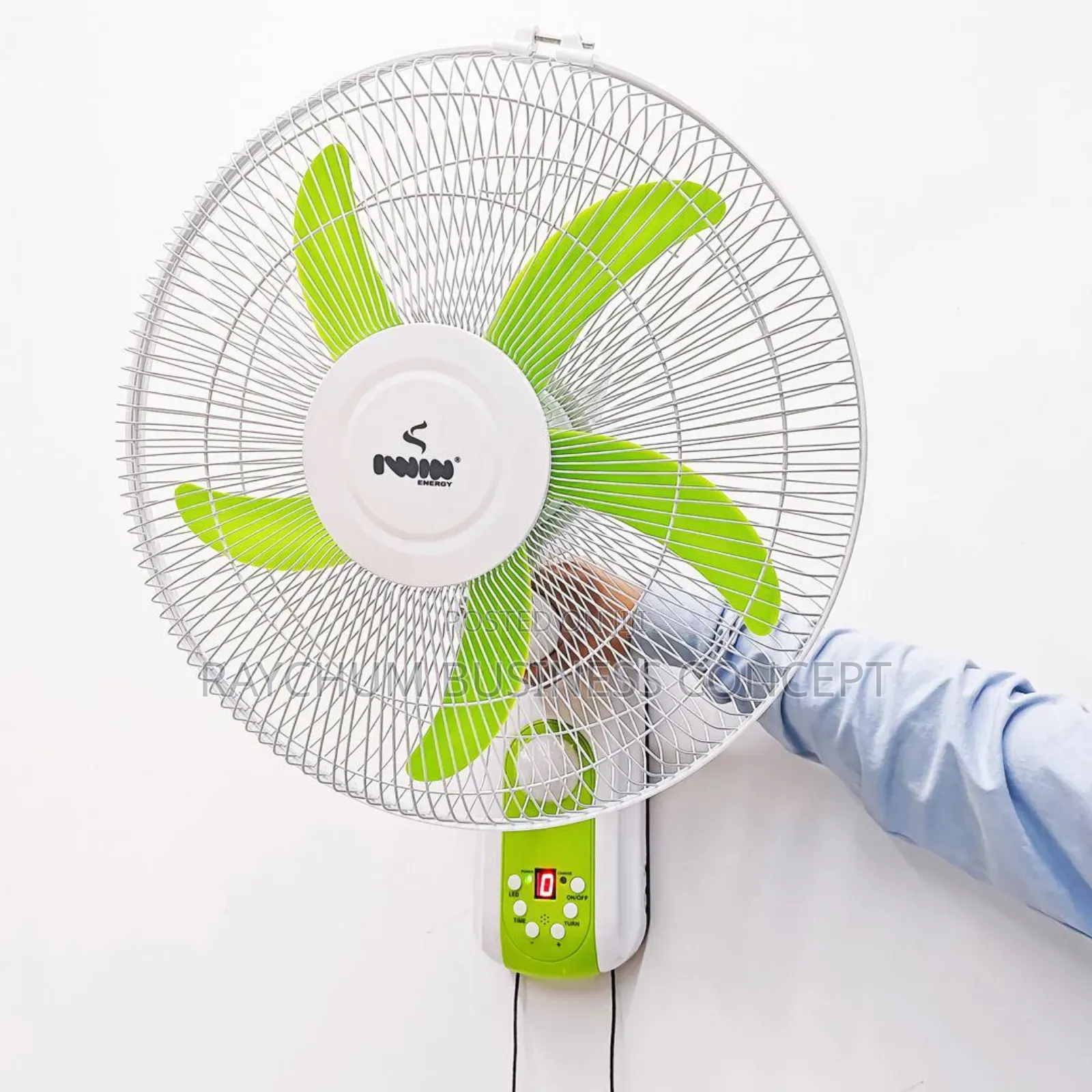 Iwin Wall Rechargeable Fan Solar Suported