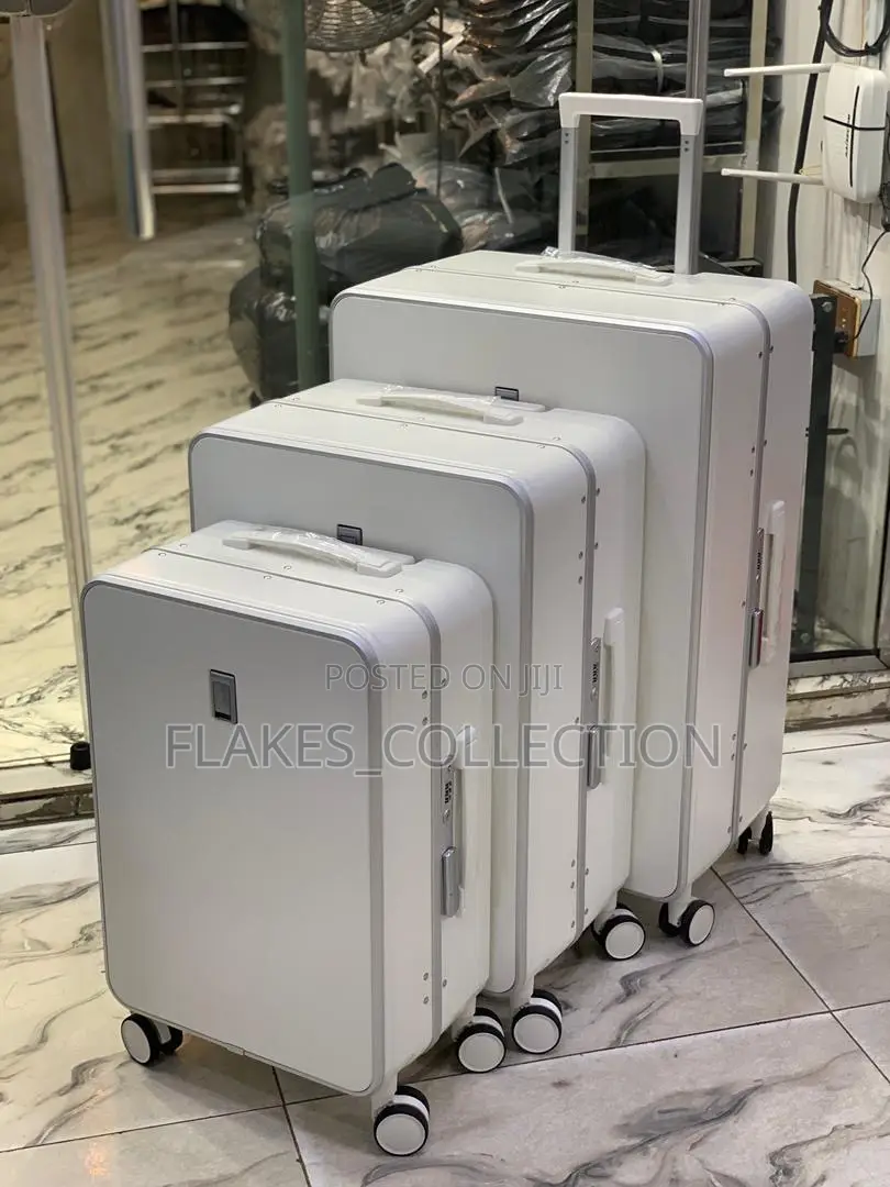 Sleek Aluminum Set