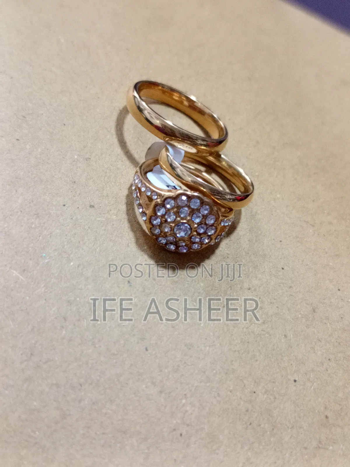 Set Of Couple's Wedding Ring Bb01 - Gold
