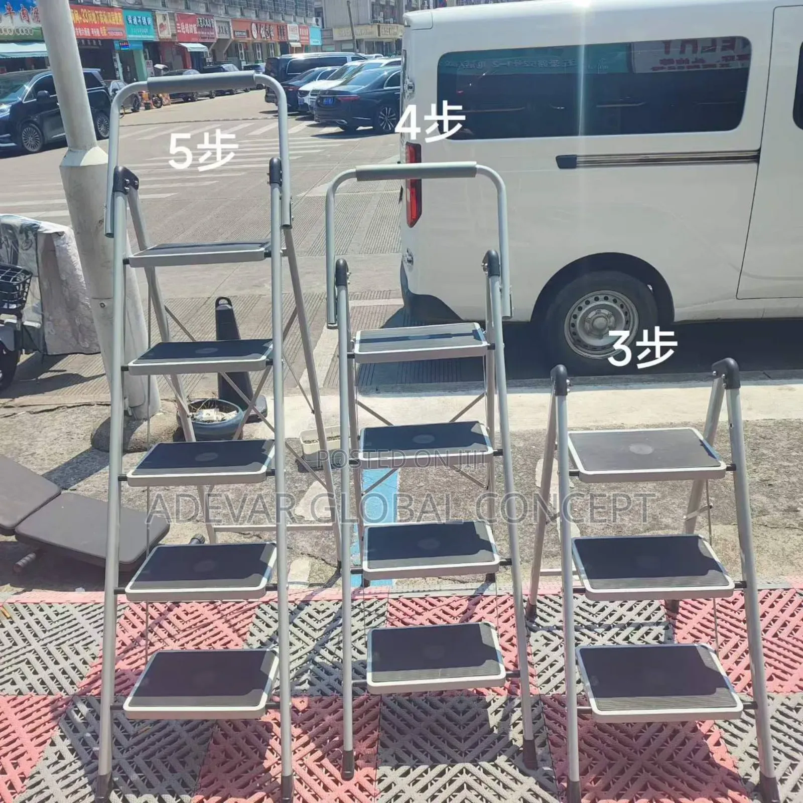 Foldable Multipurpose Heavy Weight Ladder 3steps, 4steps, 5steps