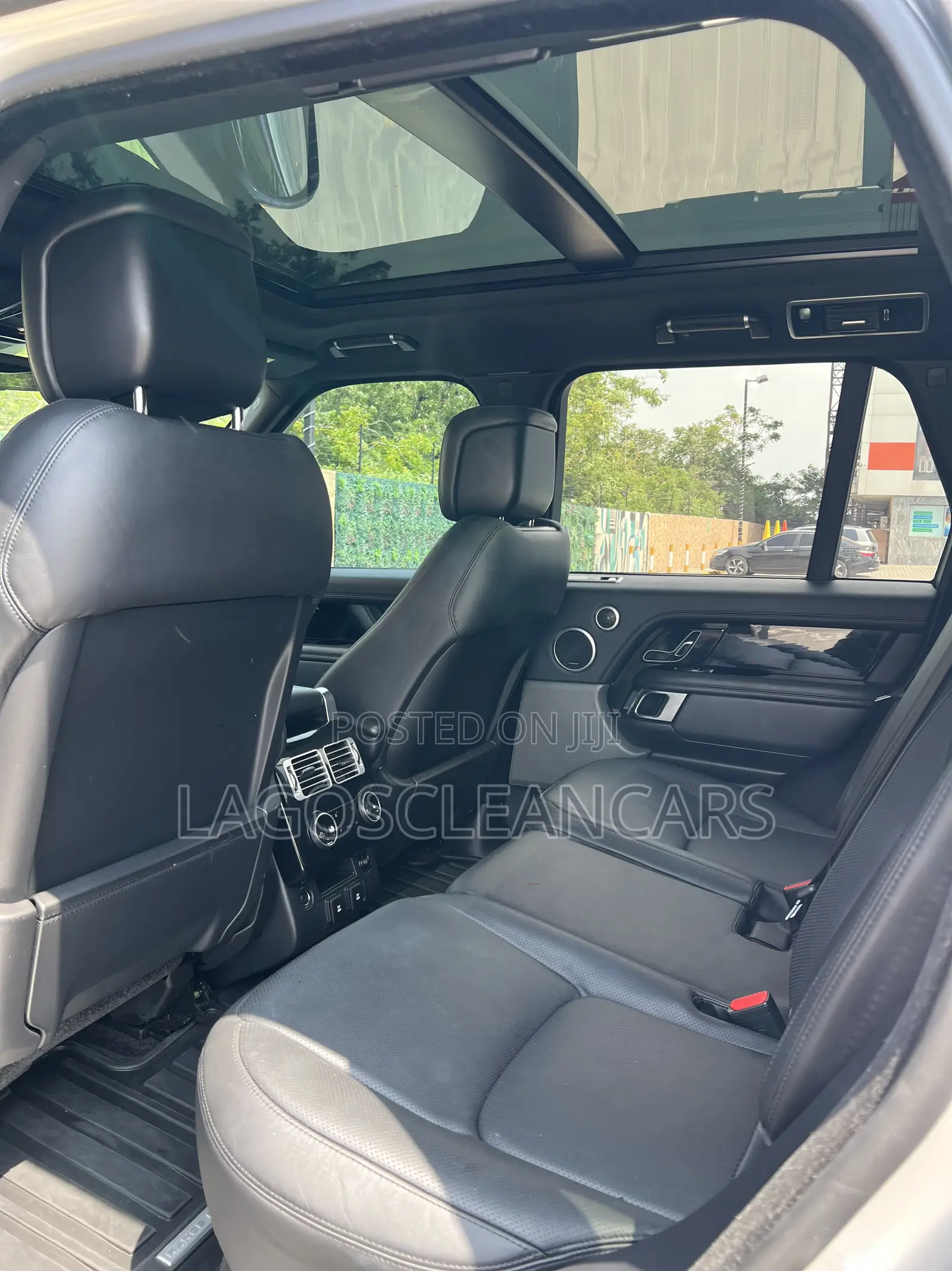 Land Rover Range Rover Vogue 2018 Silver