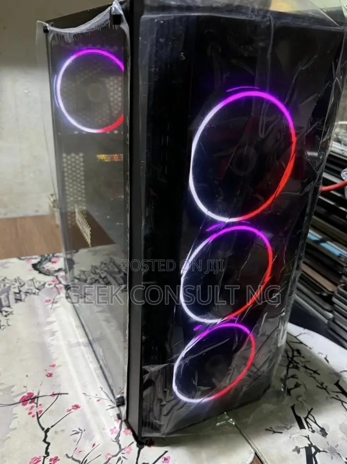 New Desktop Computer 32GB AMD Ryzen 5 SSD 1T