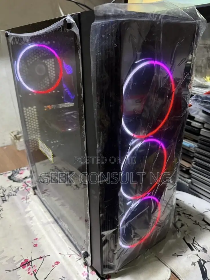New Desktop Computer 32GB AMD Ryzen 5 SSD 1T