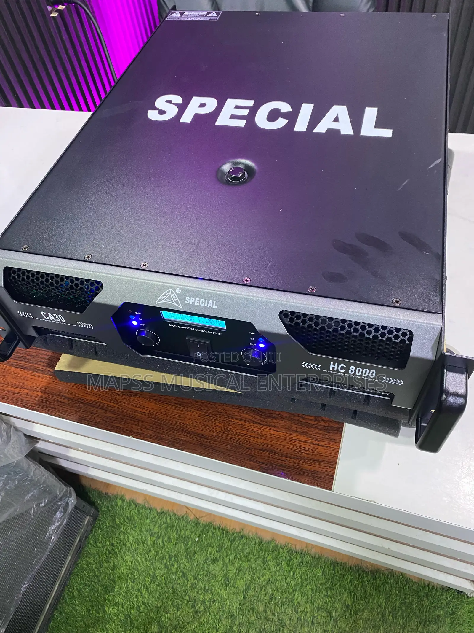 Special Ca8000 Professional Power Amplifier.