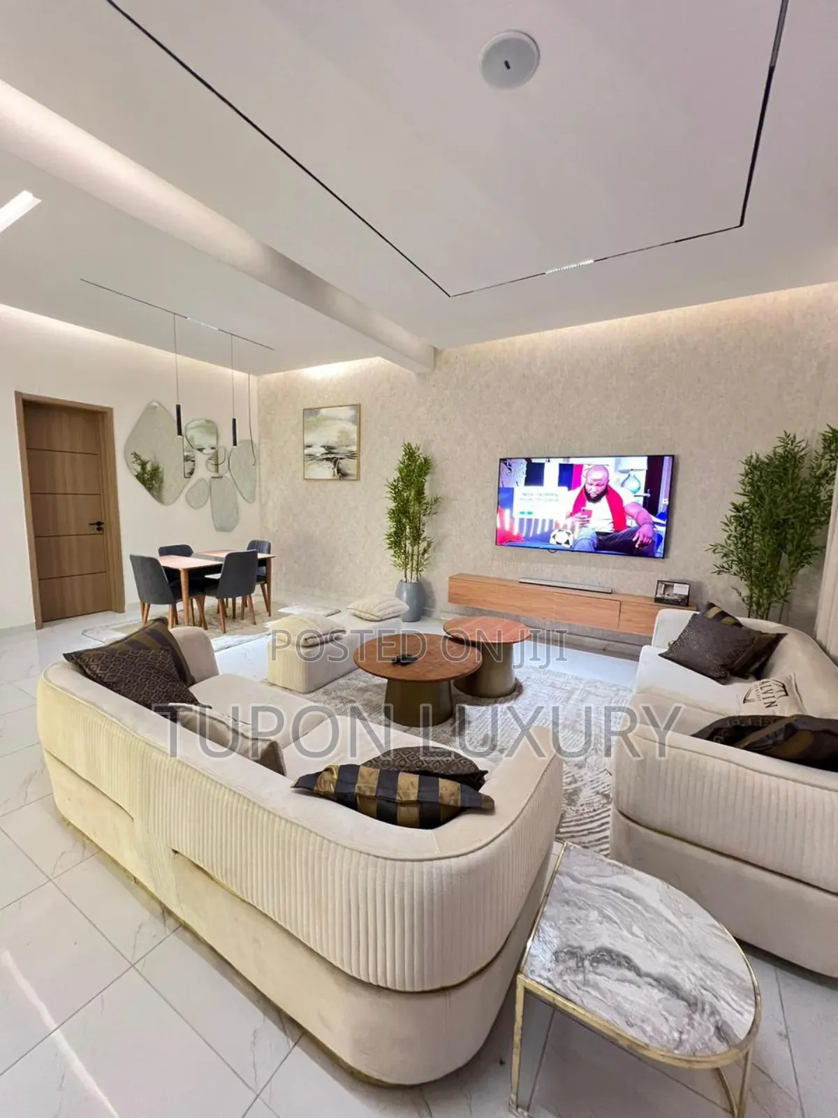 3/4 Bedroom Duplex With Pool, Gym, Snooker Etc