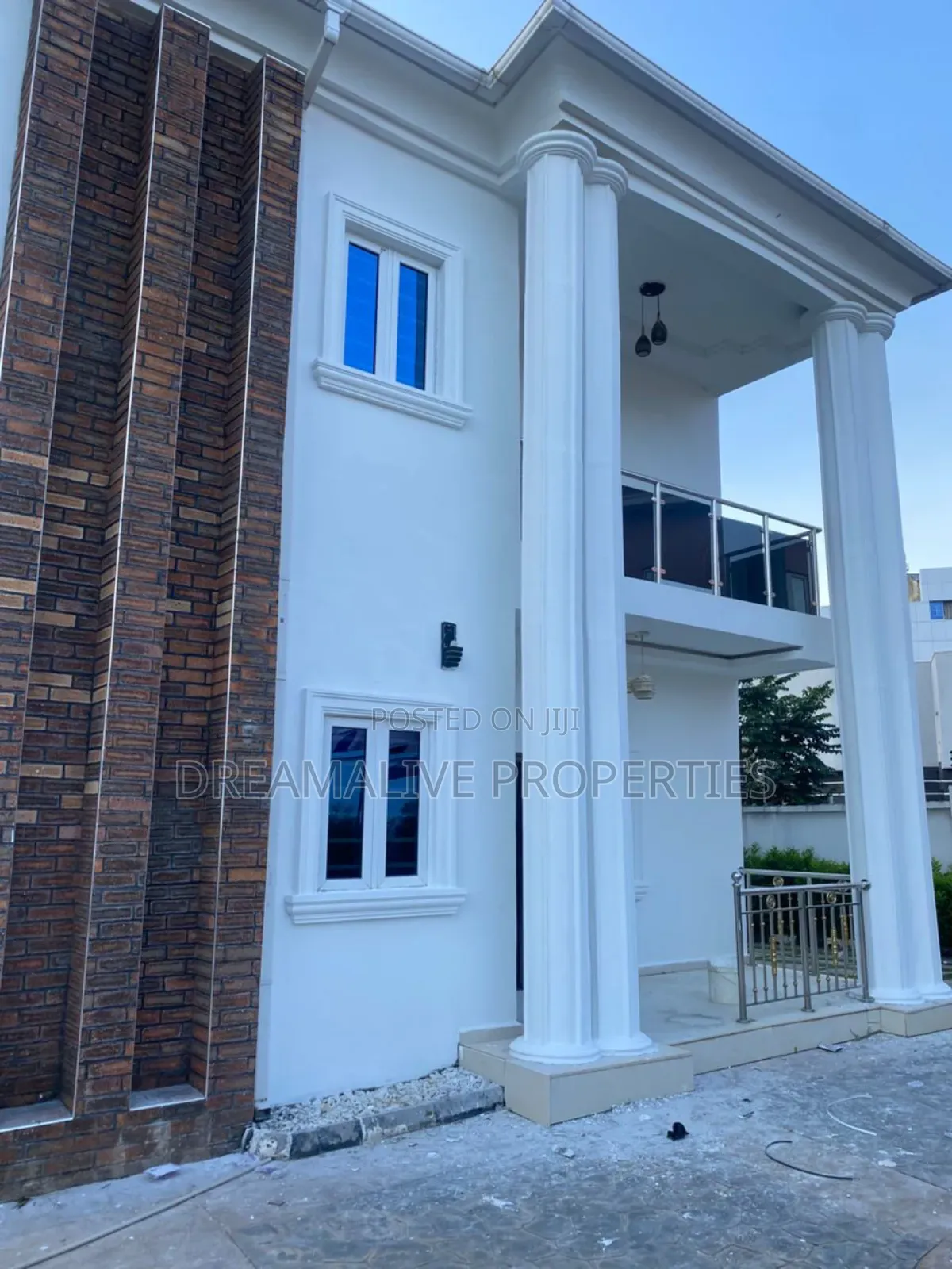 4bdrm Duplex in Dawaki for sale