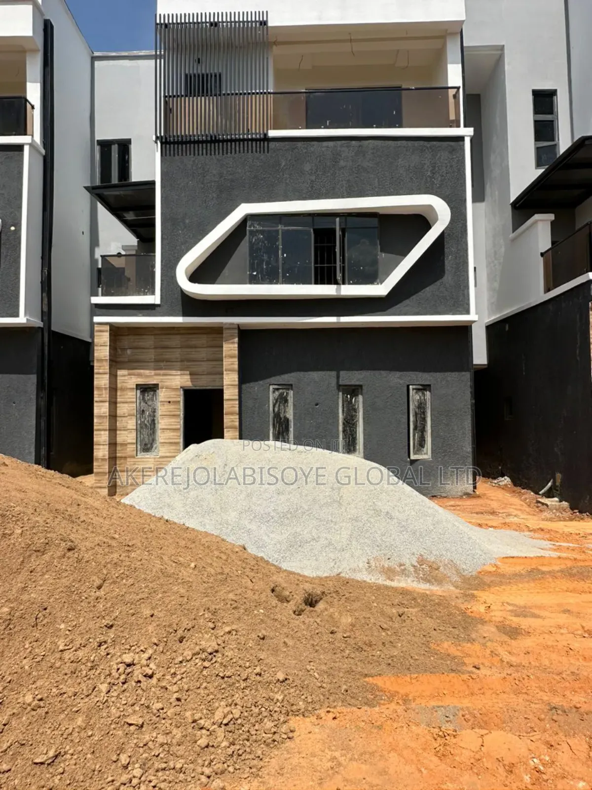 4bdrm Duplex in Kaura Abuja for sale