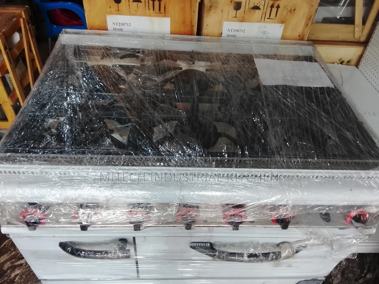 6 Gas Burner With Oven