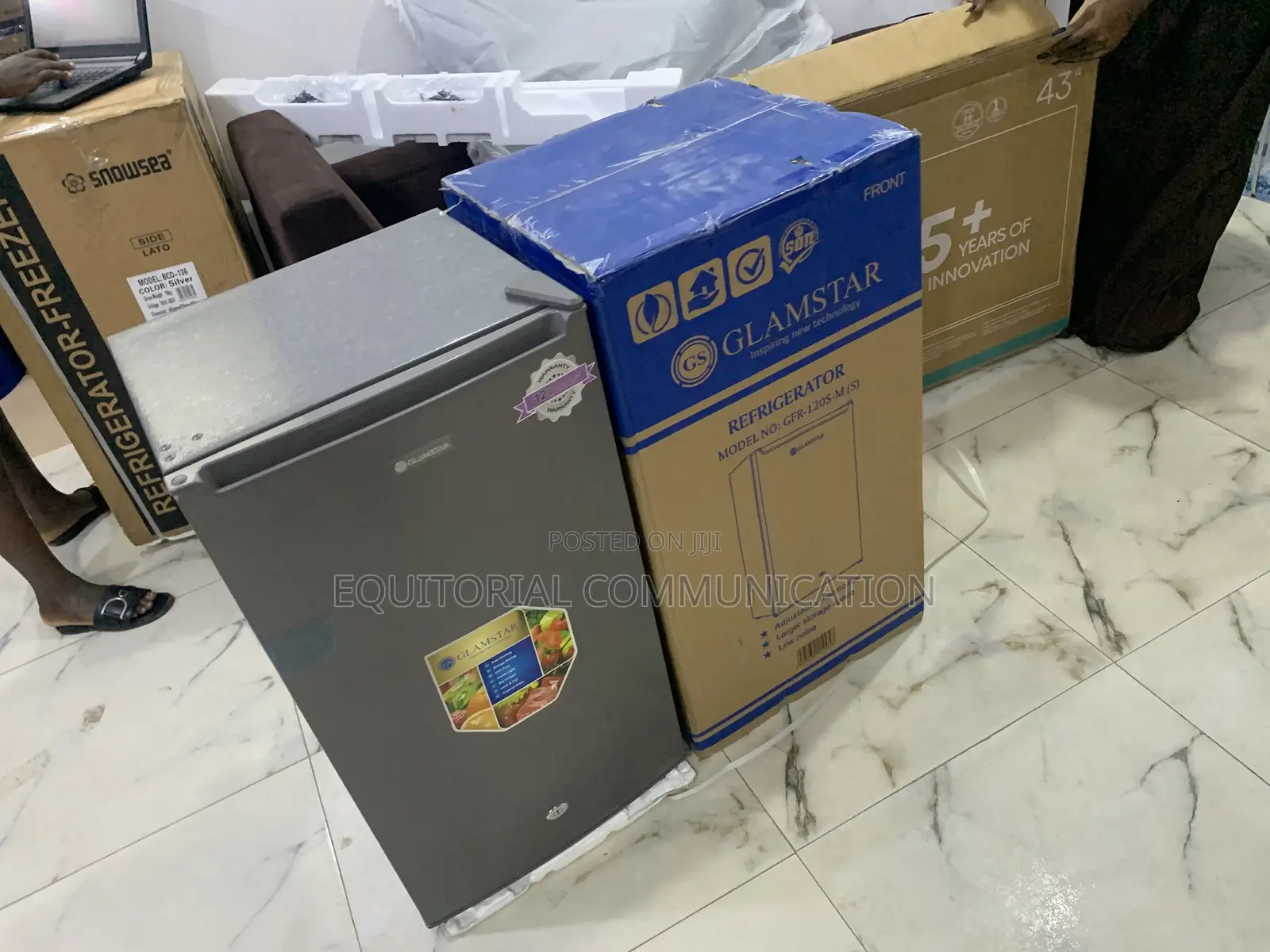 Glamstar GFR-120s-M – Energy-Efficient Cooling for Every Home