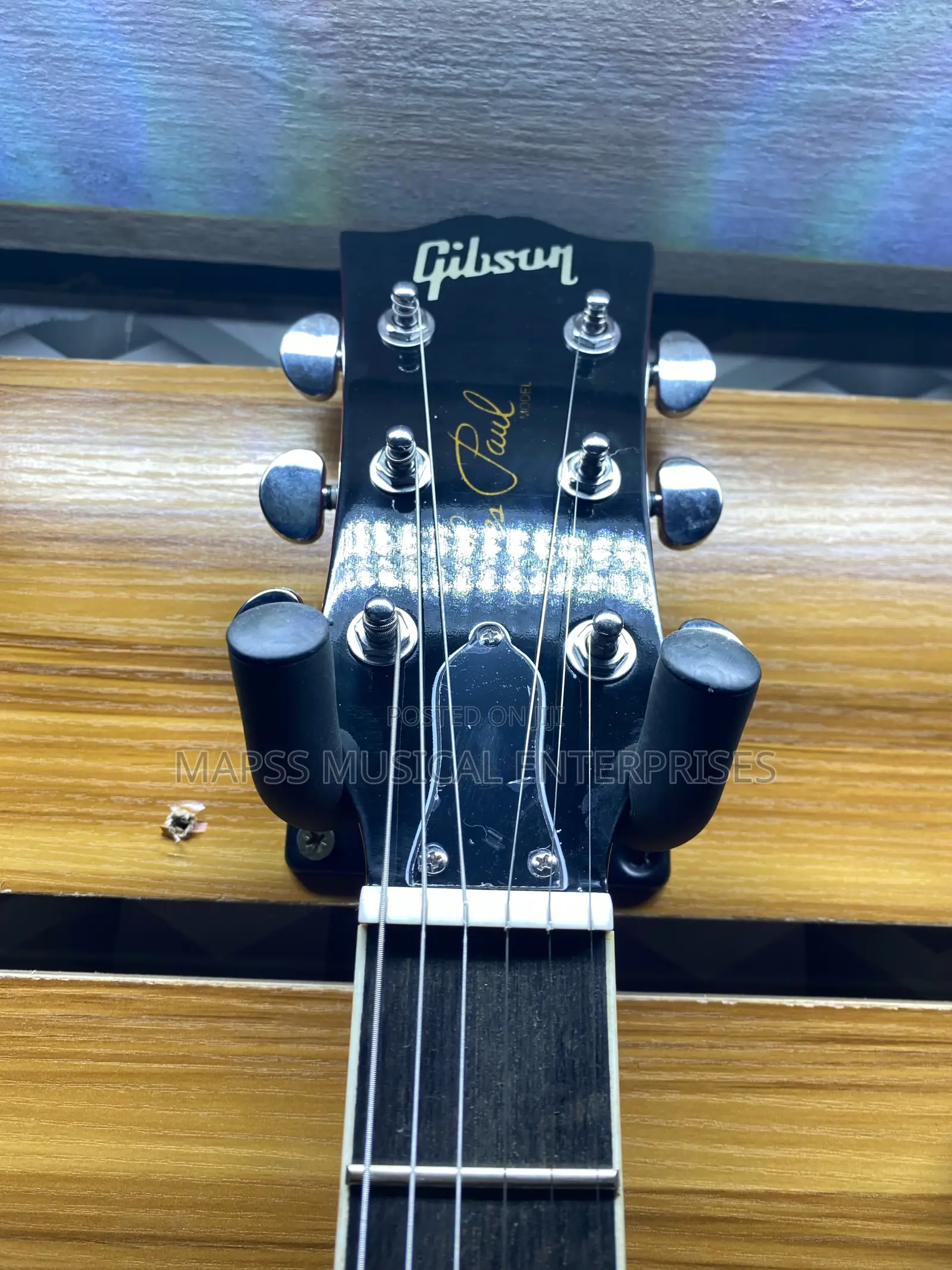 Gibson Les Paul Standard Electric Guitar
