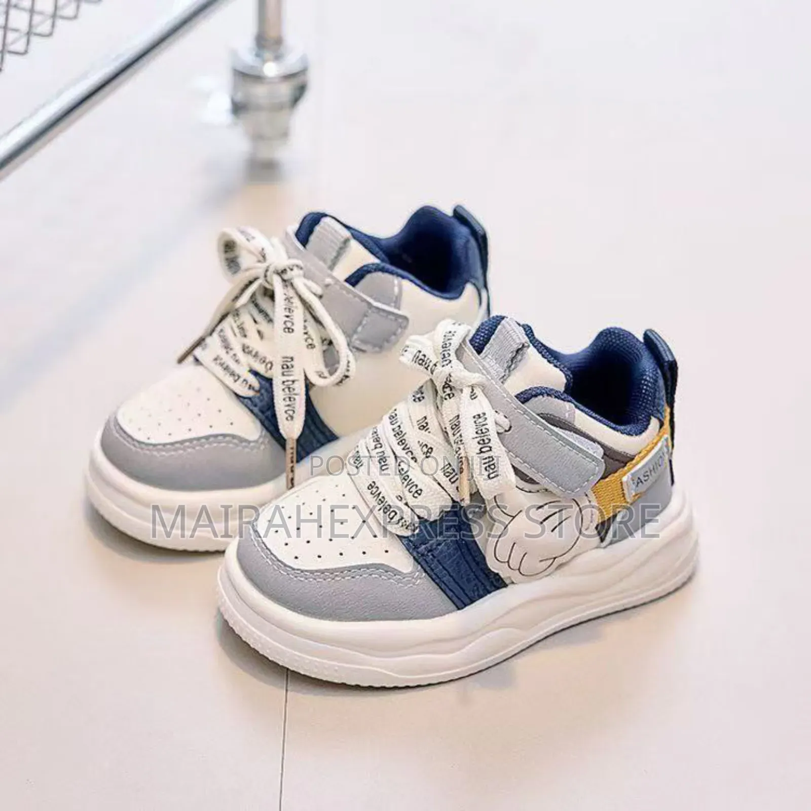Felix Kids Sneakers
(Size 22-26)