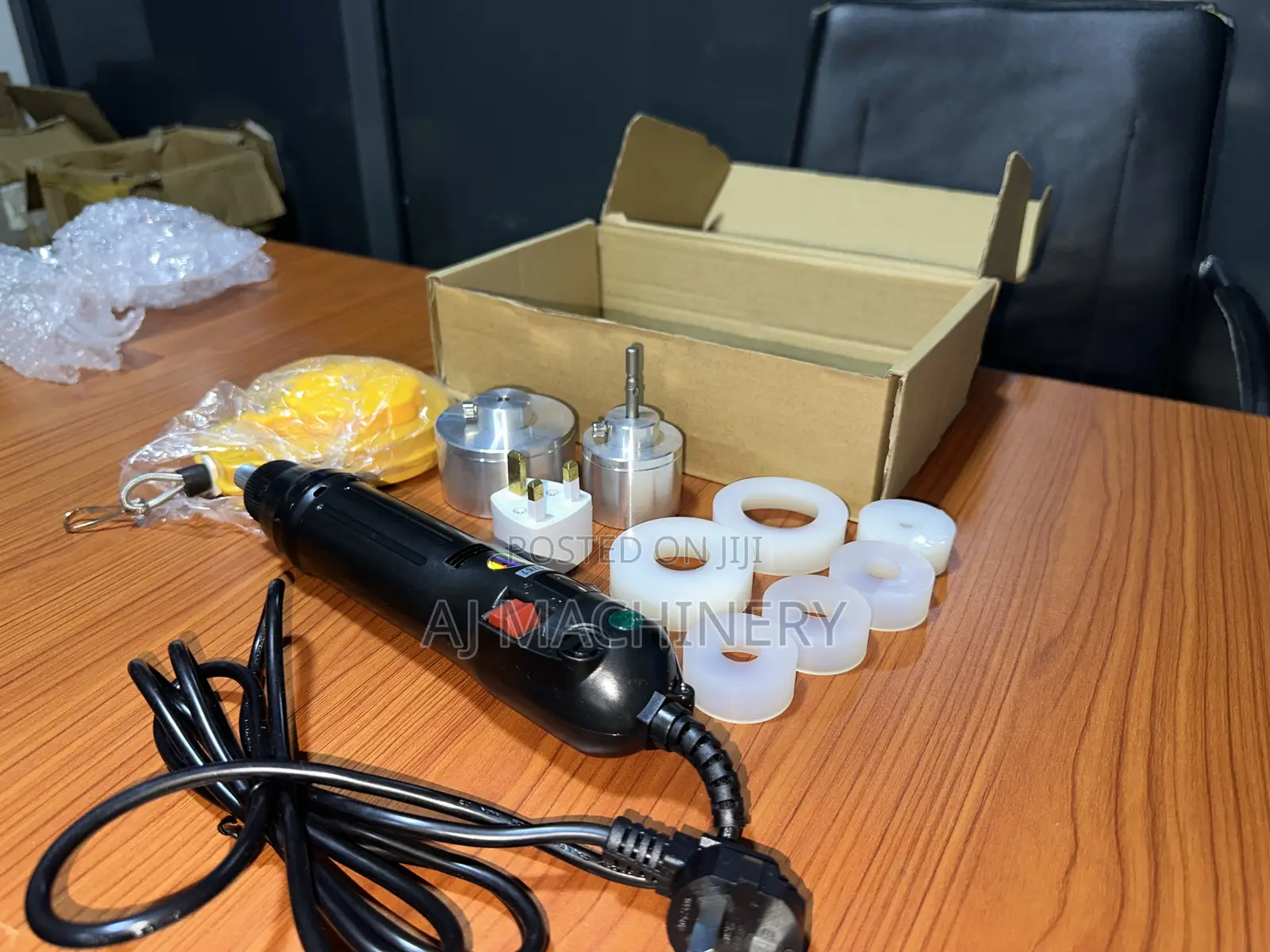 Plastic Bottle Cap Sealing Machine Bottle Capping Machine