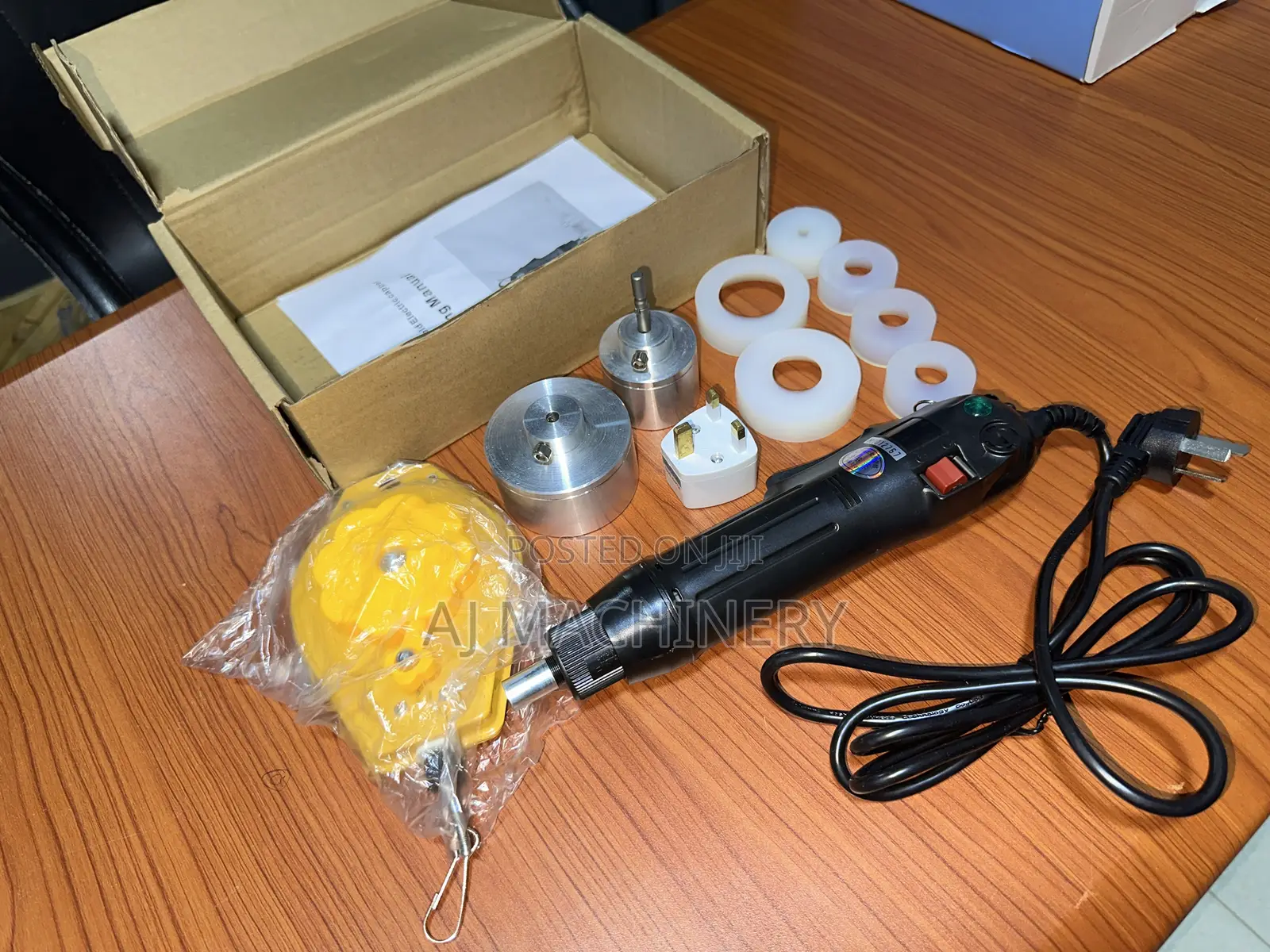 Plastic Bottle Cap Sealing Machine Bottle Capping Machine