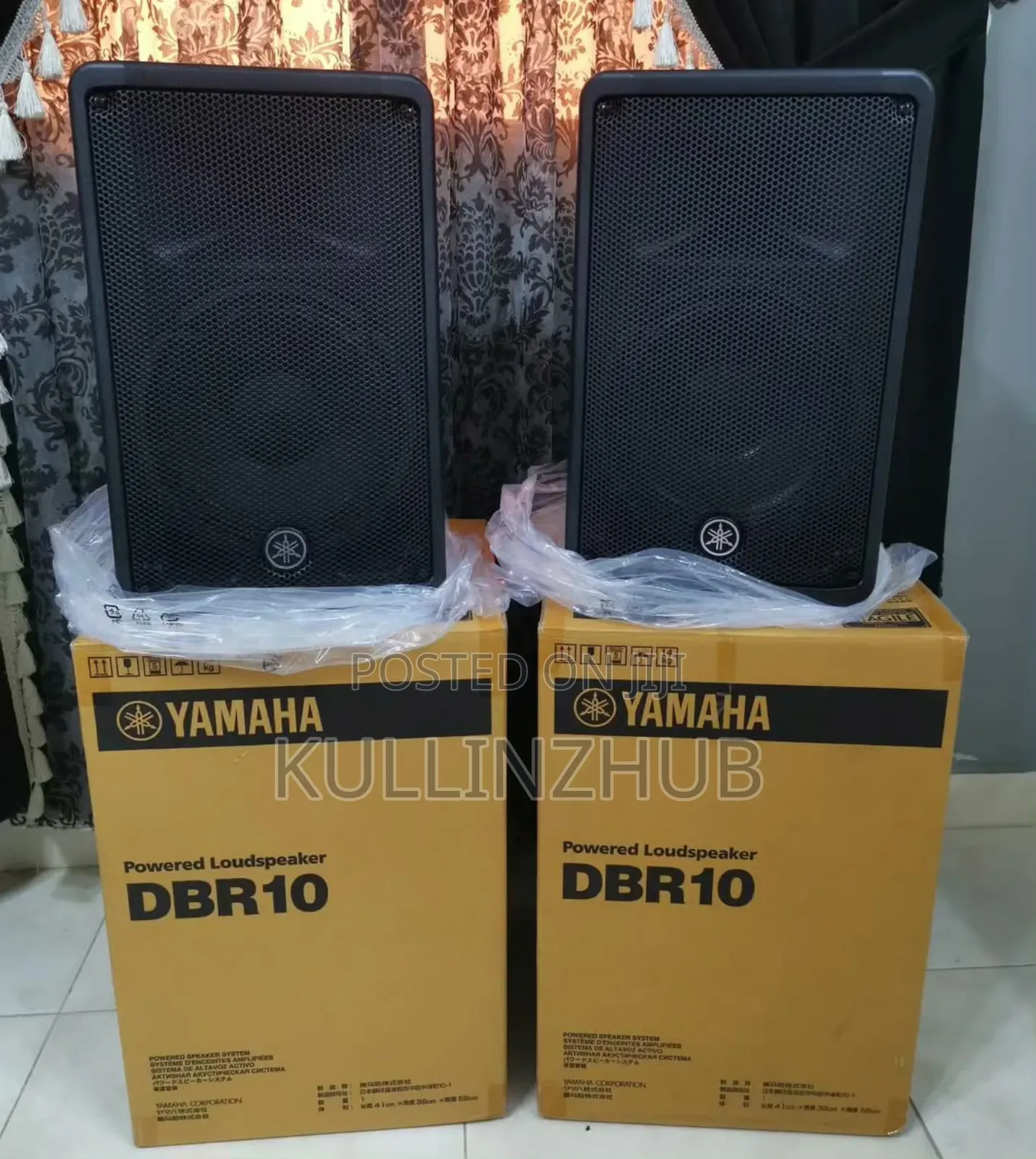 Yamaha Dbr10 700-watt Powered Speaker