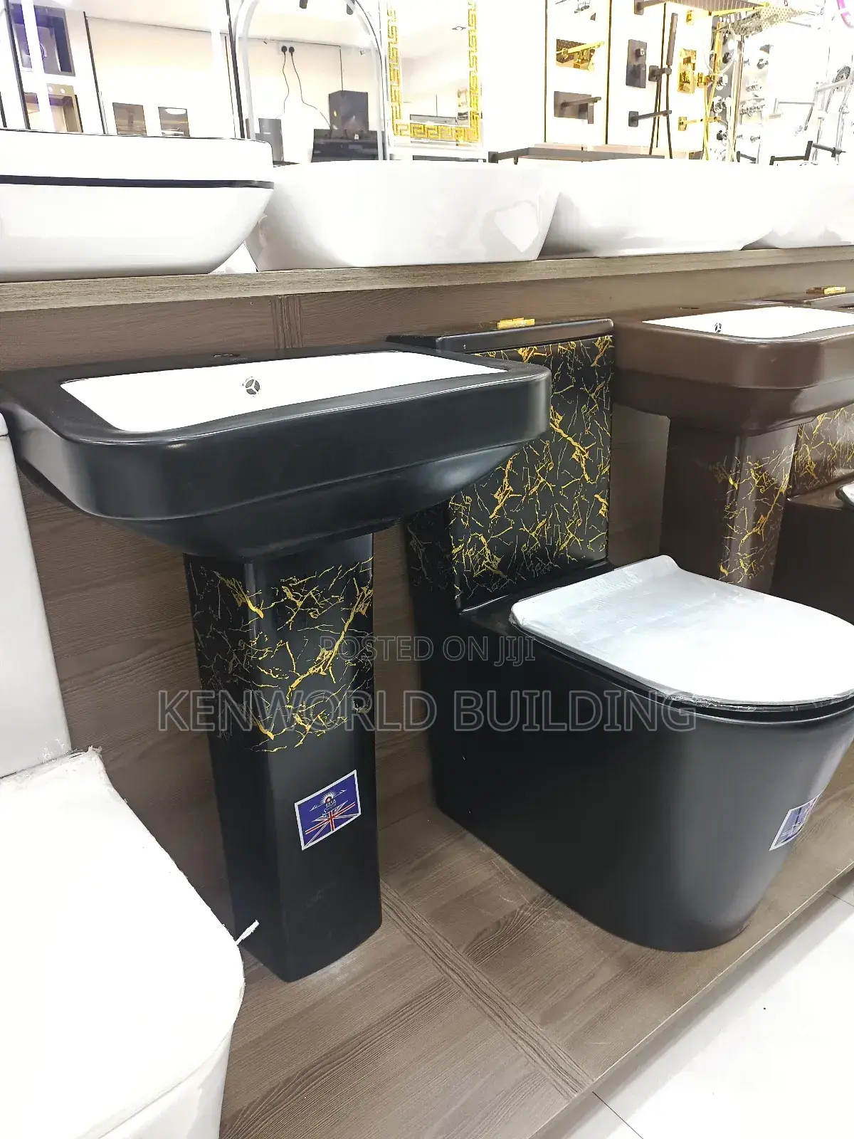 Back-to- Wall Luxury Set