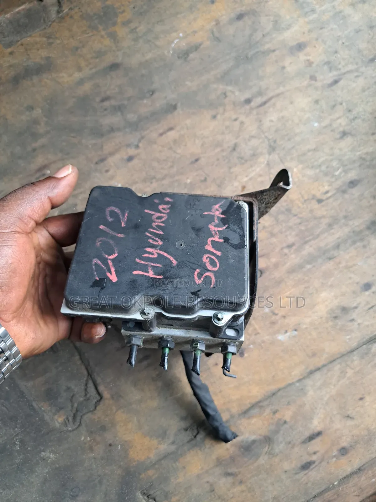 Hyundai Sonata 2012-2013 Abs Pump