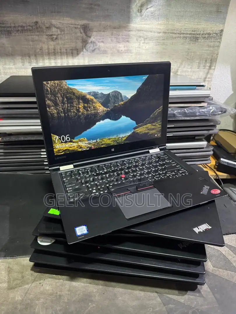 Laptop Lenovo ThinkPad Yoga 8GB Intel Core i3 SSD 256GB