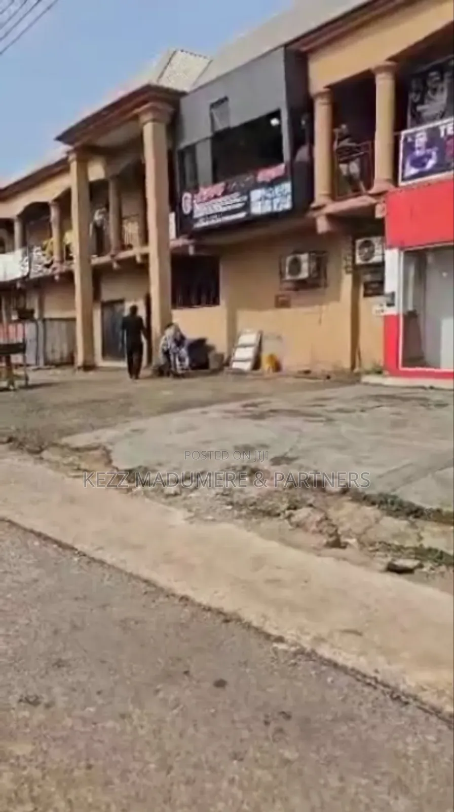 For Sale: Cofo Commercial Plaza on Okpanam Rd, Asaba, Delta State
