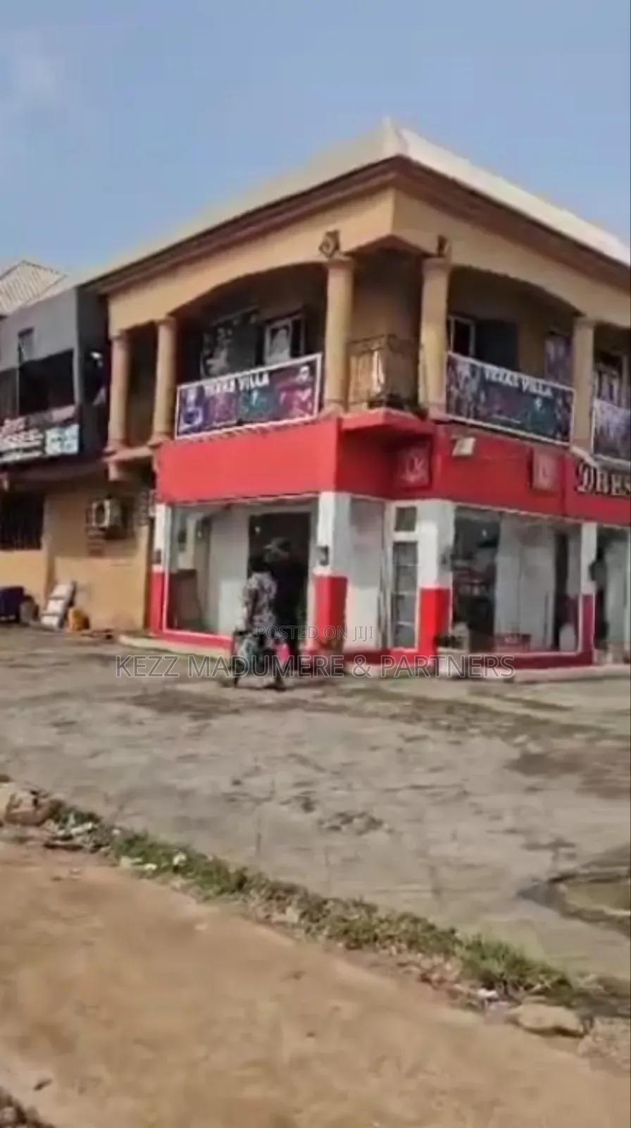 For Sale: Cofo Commercial Plaza on Okpanam Rd, Asaba, Delta State
