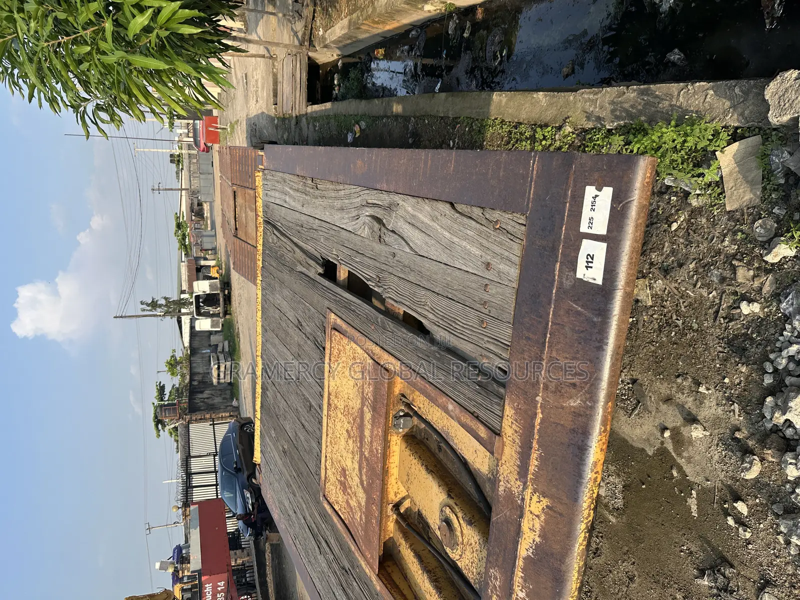 Foreign Used 100 Tons Low Bed Semi Trailer- Front Loader