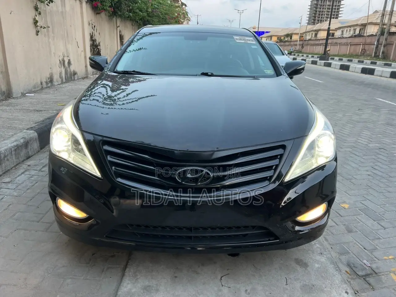 Hyundai Azera Base 2012 Black