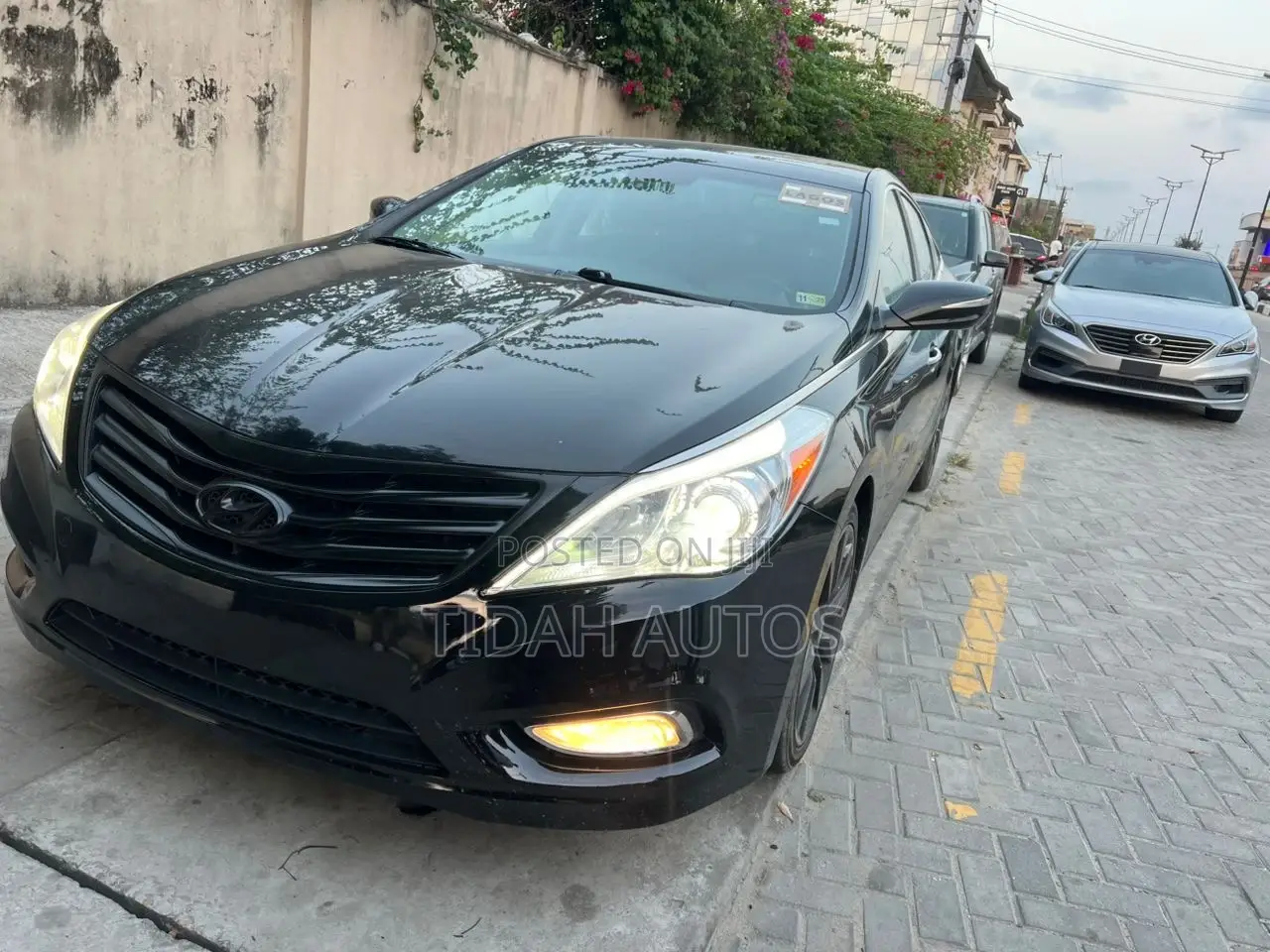 Hyundai Azera Base 2012 Black