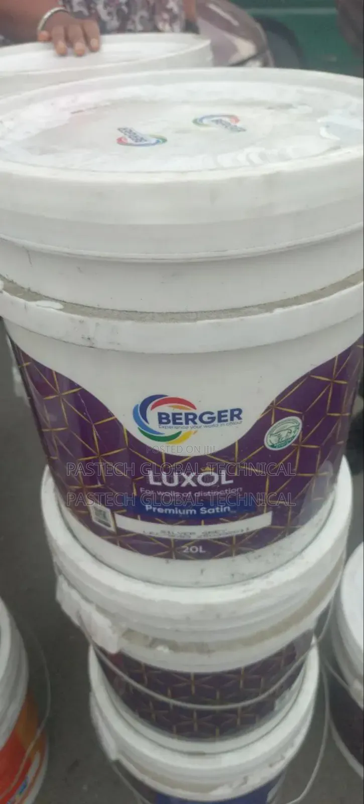 //Berger Luxol Premium Satin (Silver Grey) 20ltrs Pail
