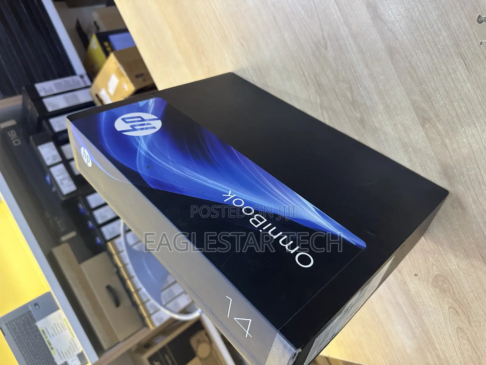 New Laptop HP OmniBook Ultra Flip 14" 32GB Intel Core Ultra 7 SSD 1T