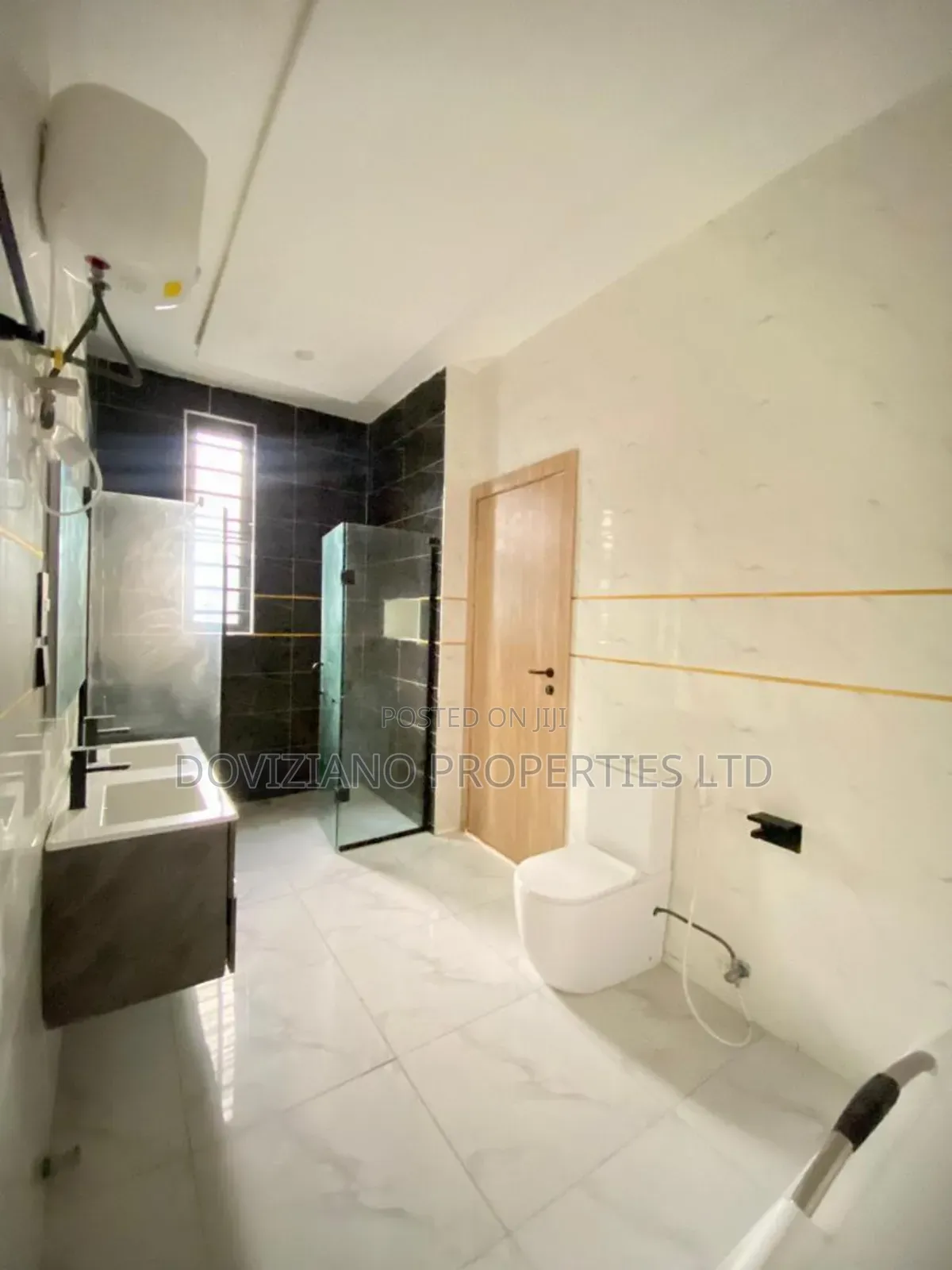 4bdrm Duplex in Ologolo for sale