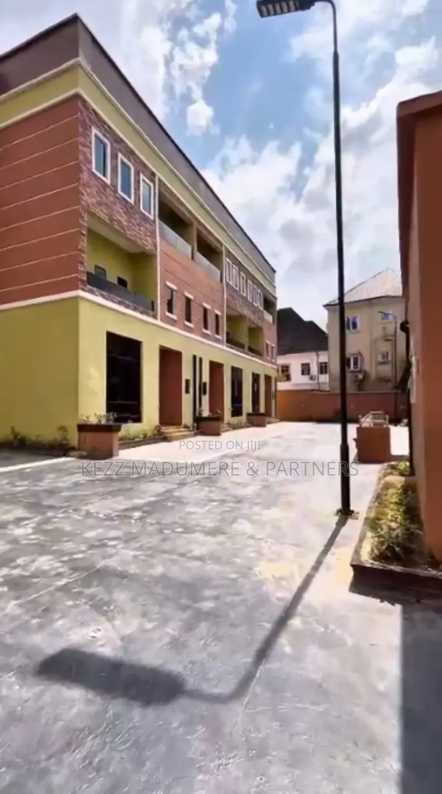 4bdrm Duplex in Nta Road , Port for sale