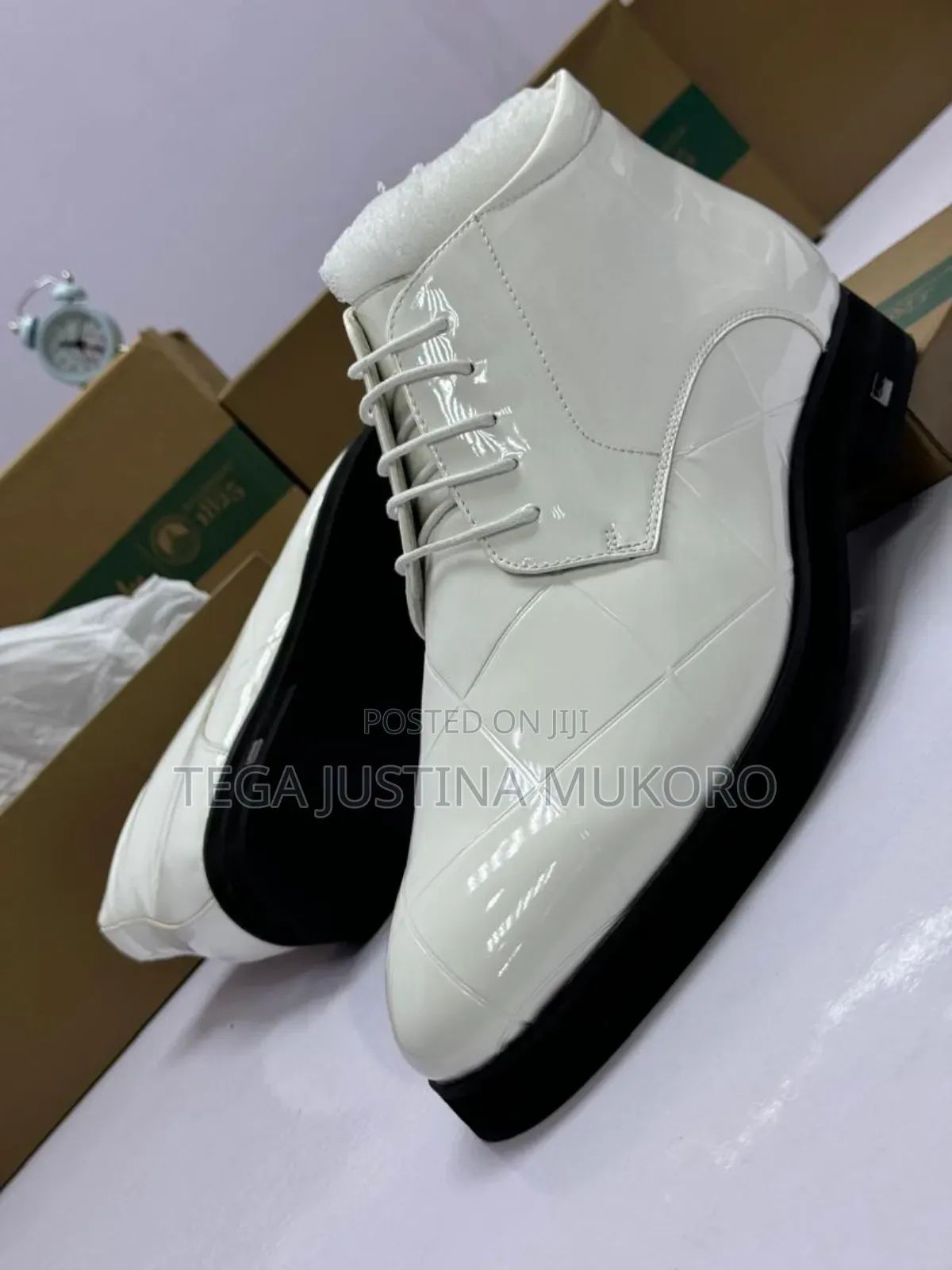 High Quality Clarks Men's White Ankle Boot