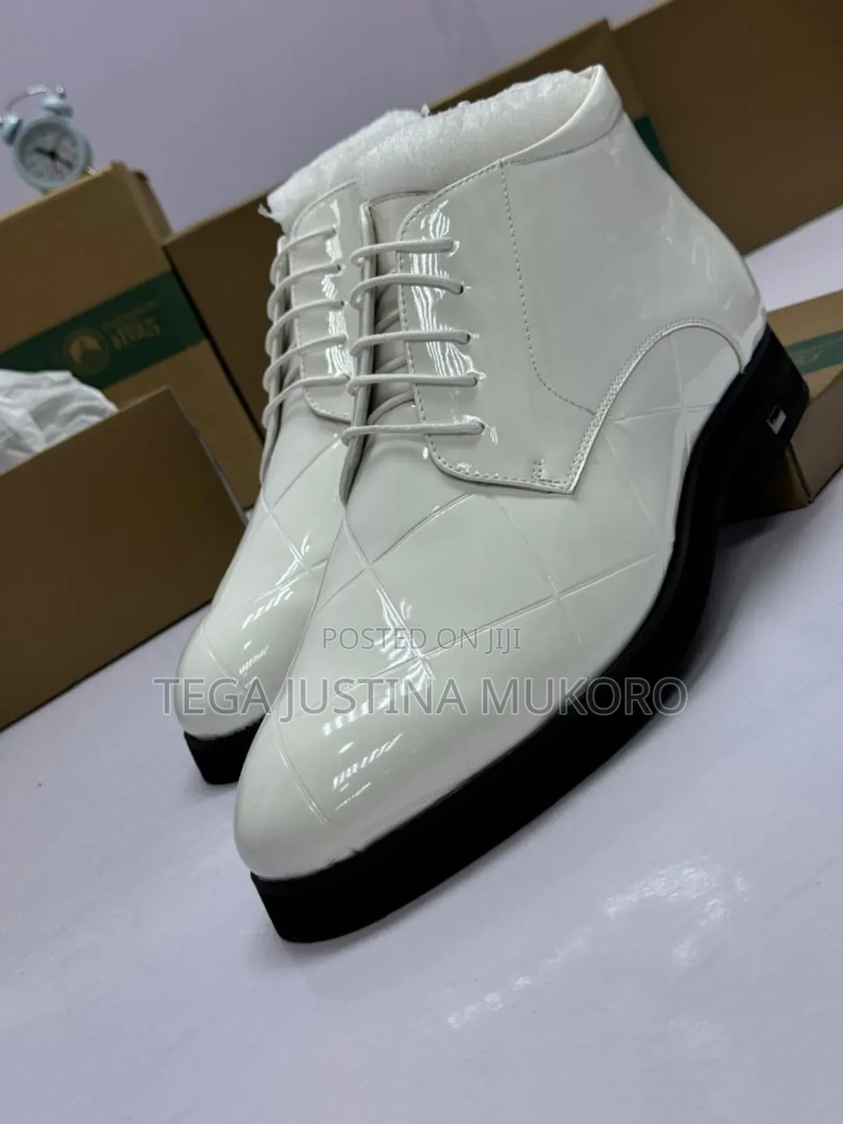 High Quality Clarks Men's White Ankle Boot