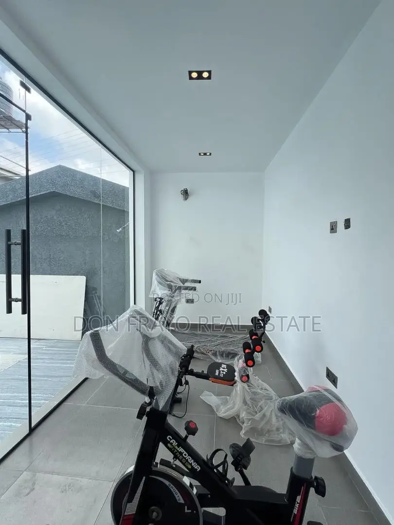 5bdrm Duplex in Off Fola Osibo Road for sale