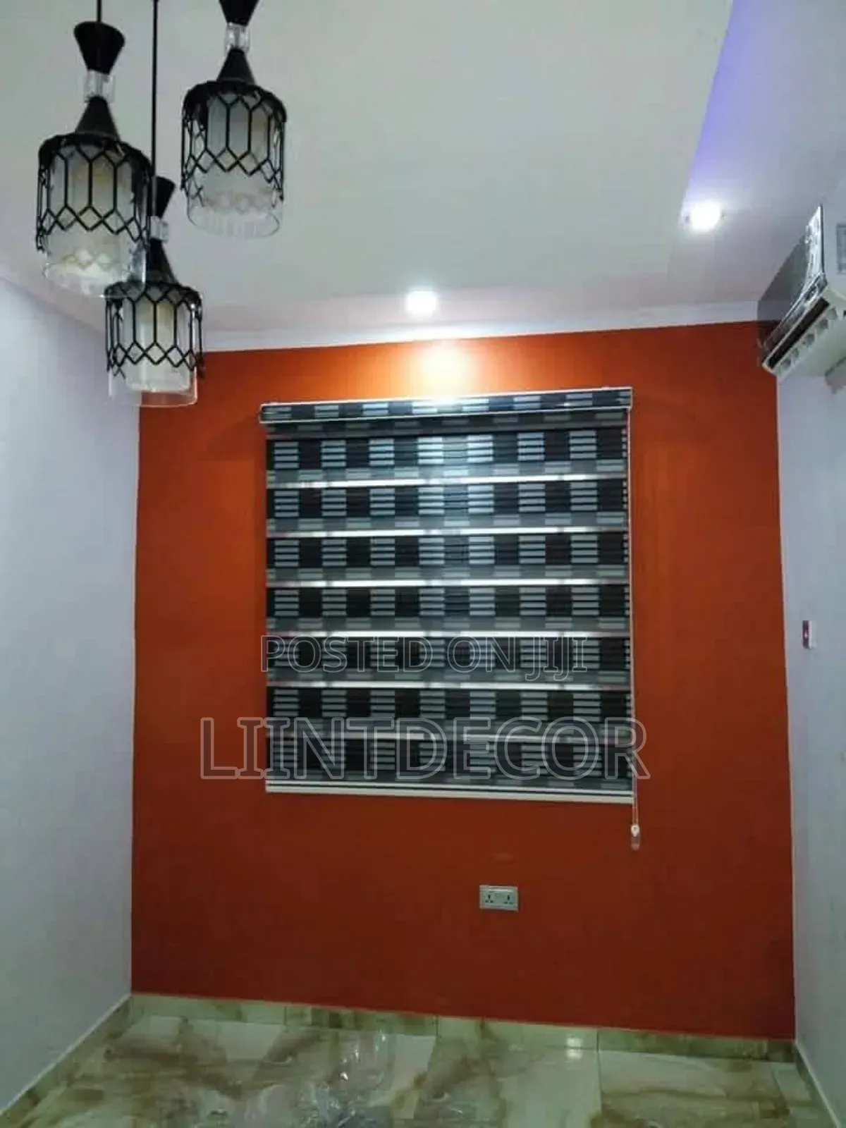 Mature Pattern Day and Night Window Blinds