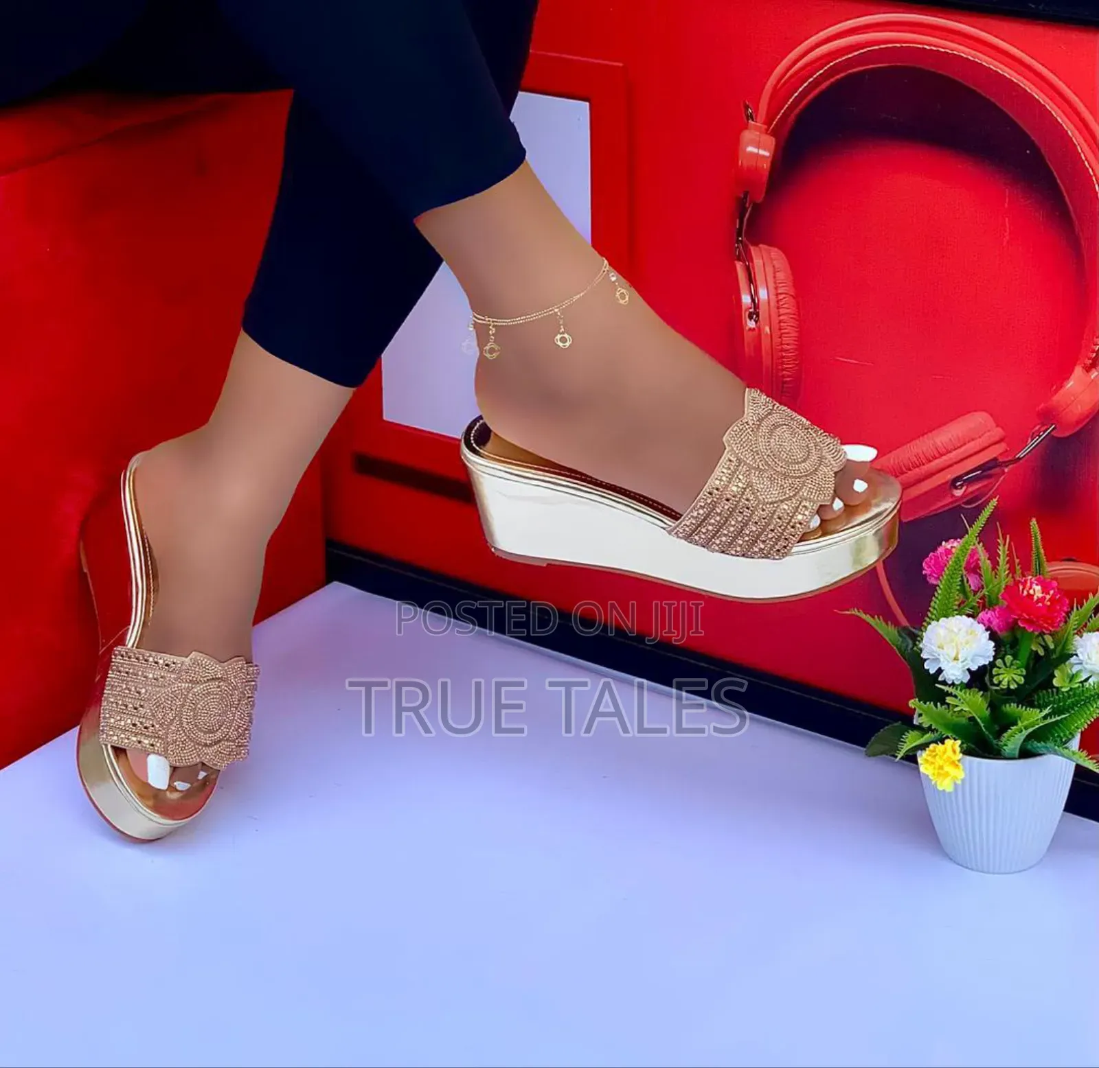 Classy Women's Wedge Slippers With Rhinestone Rose. #Fel. Sizes 37-43