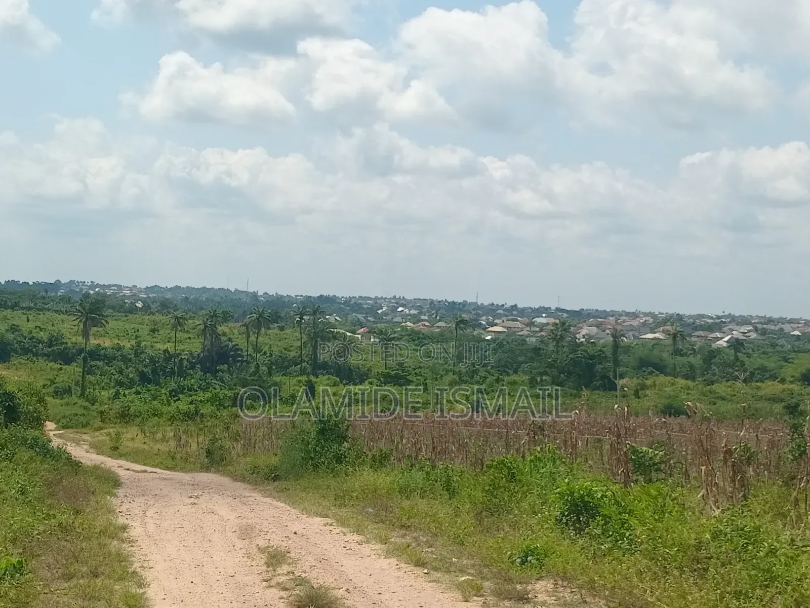 2.8m/Plot (4acre)