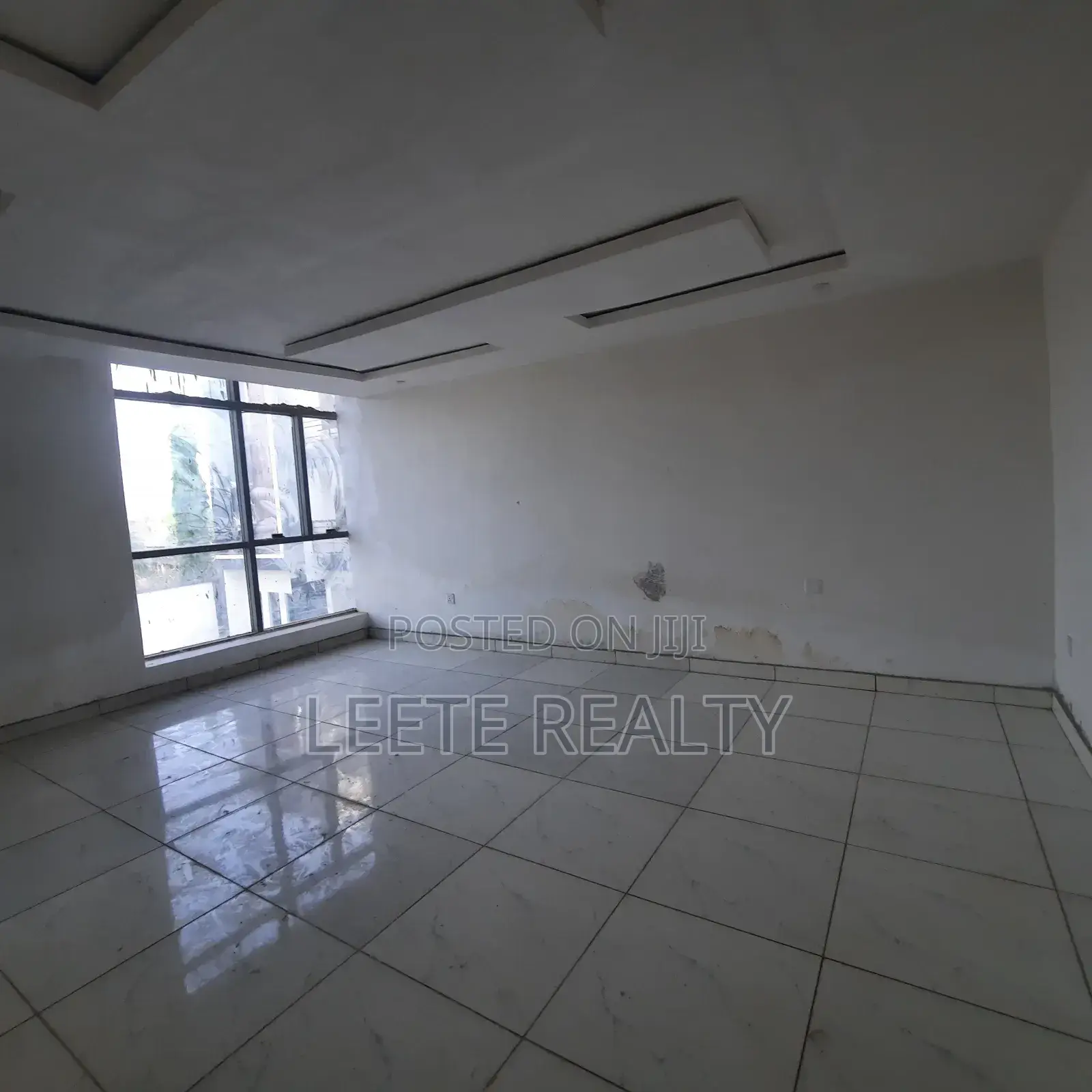 4bdrm Townhouse/Terrace in Wuye for sale
