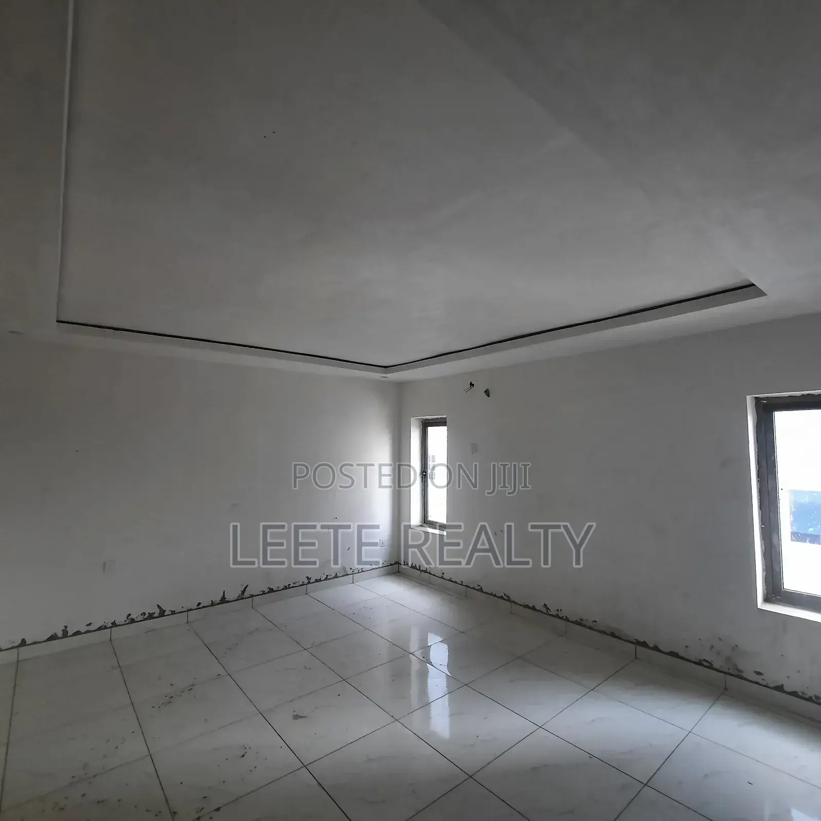 4bdrm Townhouse/Terrace in Wuye for sale