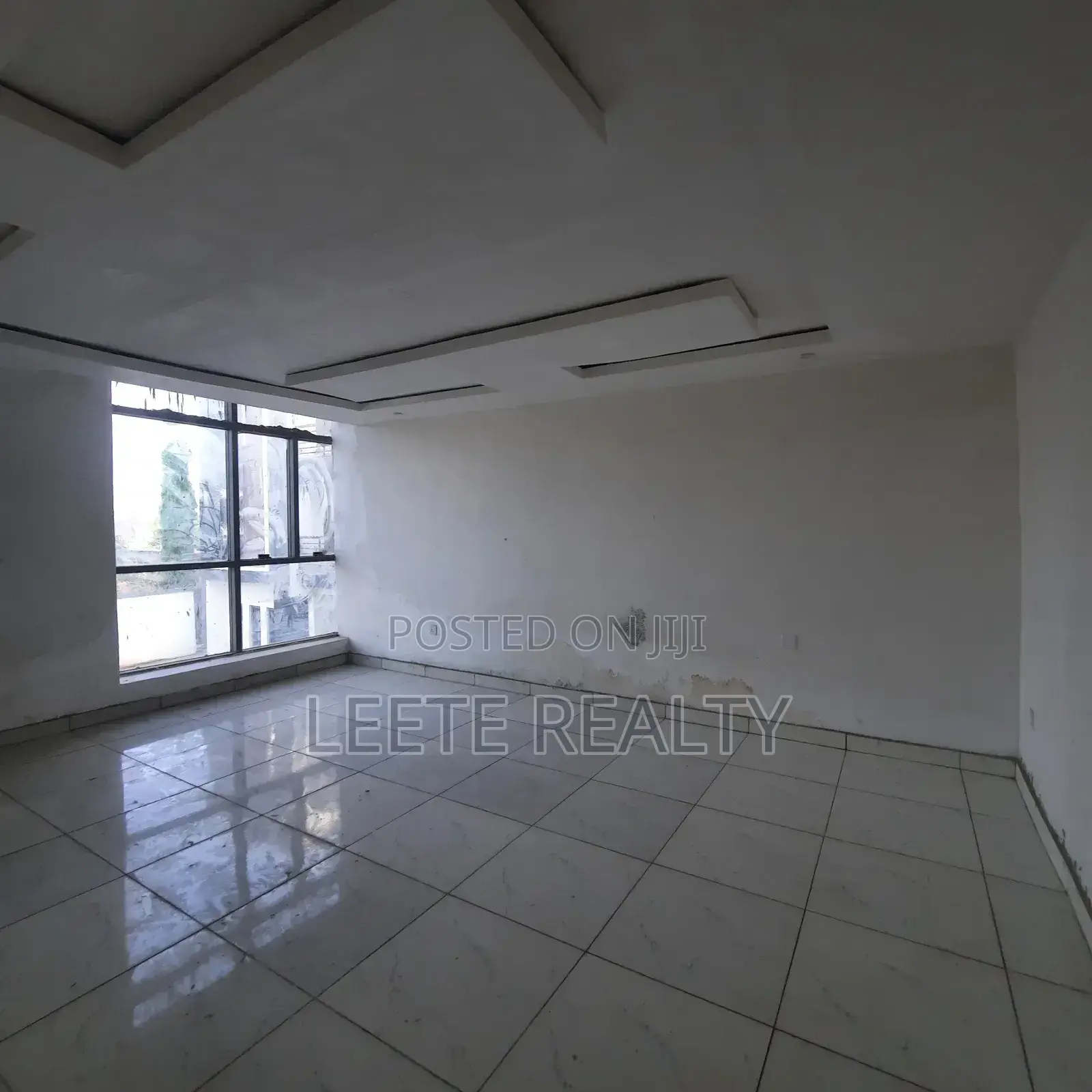 4bdrm Townhouse/Terrace in Wuye for sale