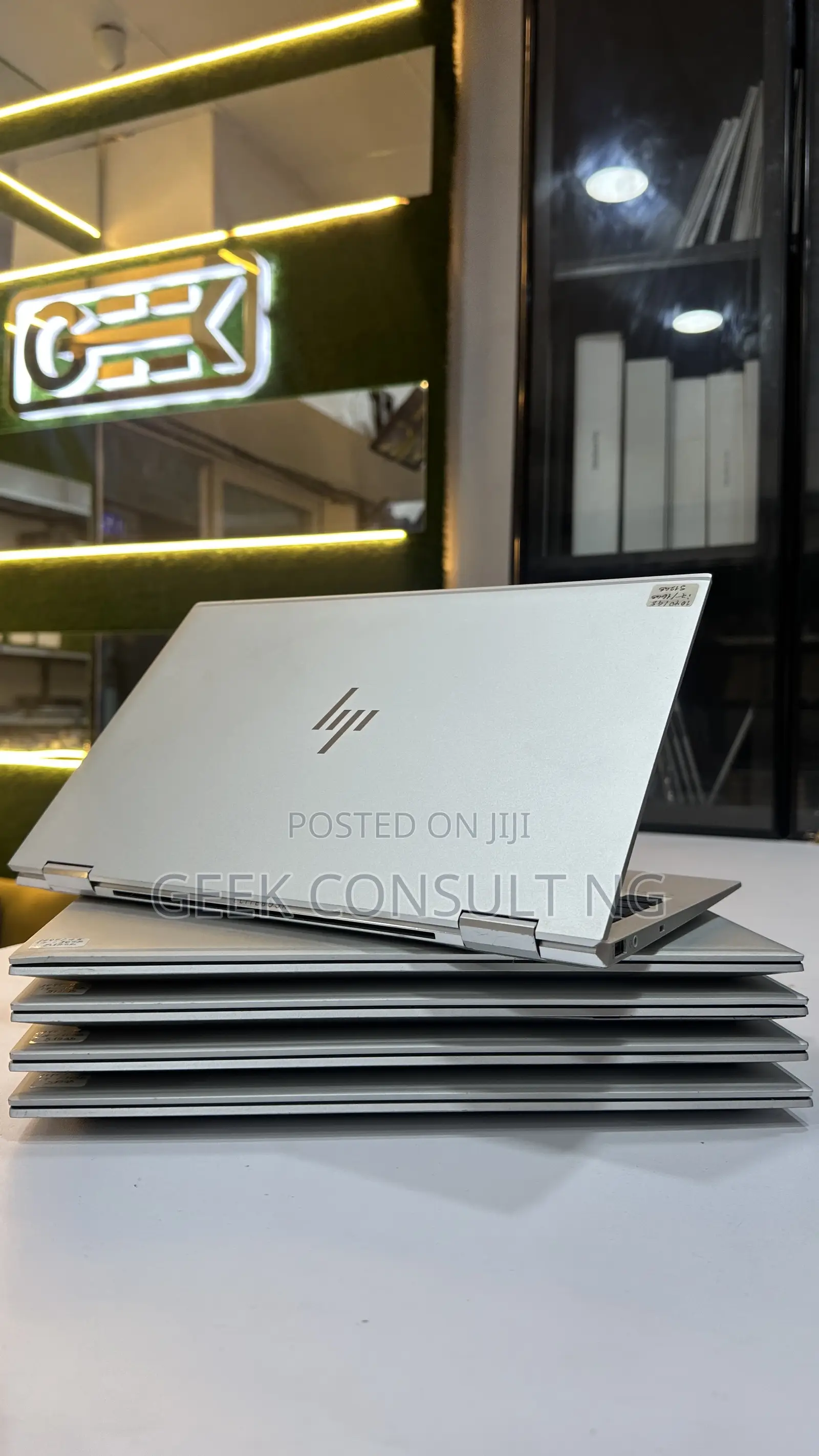 Laptop HP EliteBook 1040 G8 16GB Intel Core i7 SSD 512GB